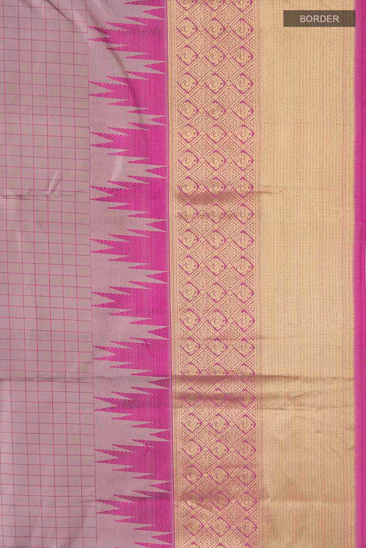 Border image of Mauve Kanchipuram Silk Saree with Checked design on the body and Zari Border