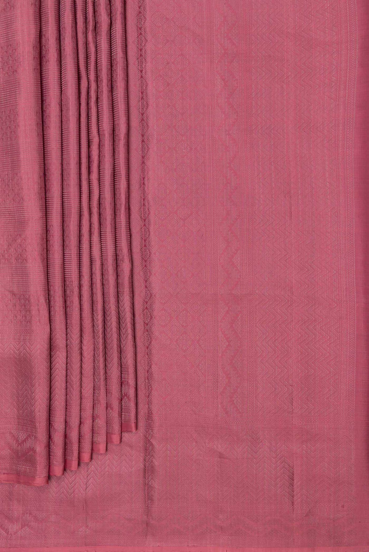 Pleats and pallu of Rani Pink Dual Tone Soft Silk Saree with Zari Brocade on the body and Zari Border