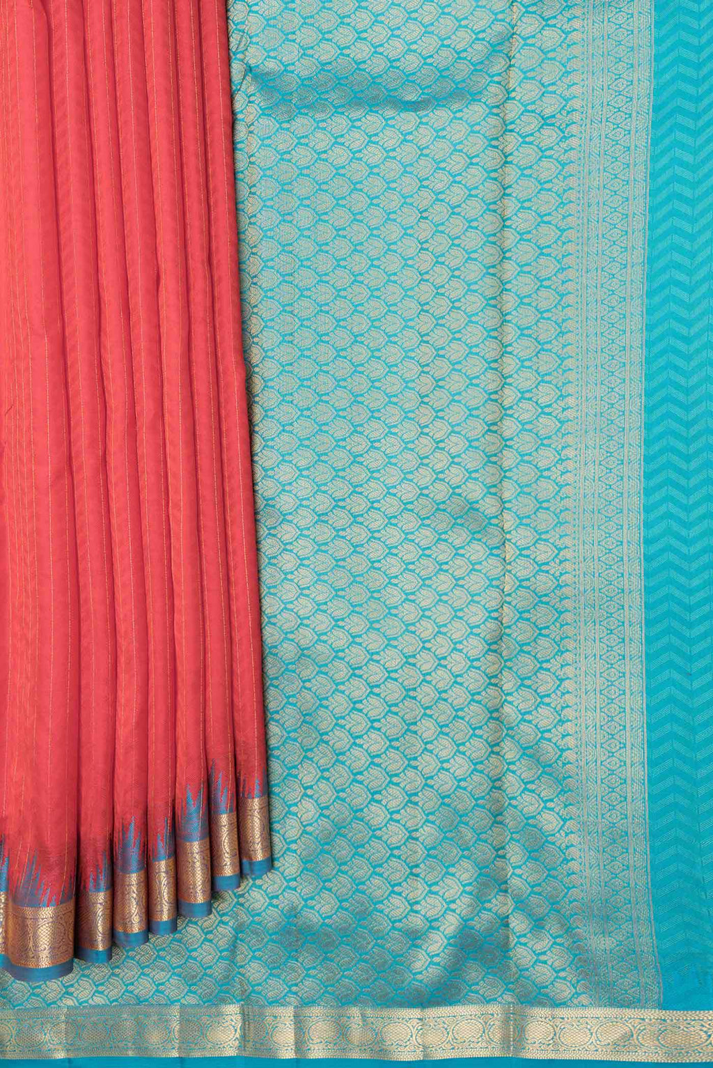 Pleats and pallu of Red Dual Tone Kanchipuram Saree with Jacquard With Zari Butta on the body and Zari And Thread Border
