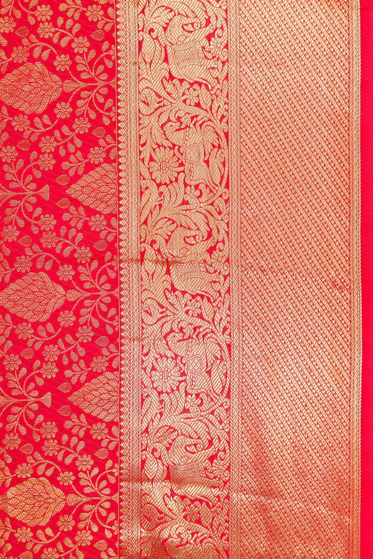 Border image of Red Dual Tone Kanchipuram Silk Saree with Zari Brocade on the body and Zari Border. 
