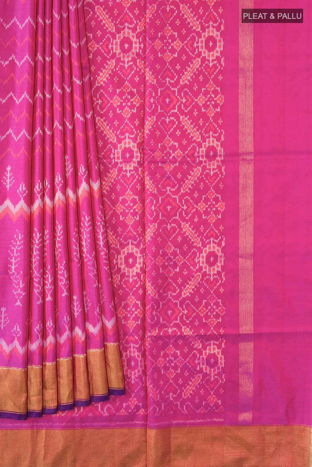 Pleats and pallu of Pink Pochampally Silk Saree with Pure Ikat on the body and Zari Border