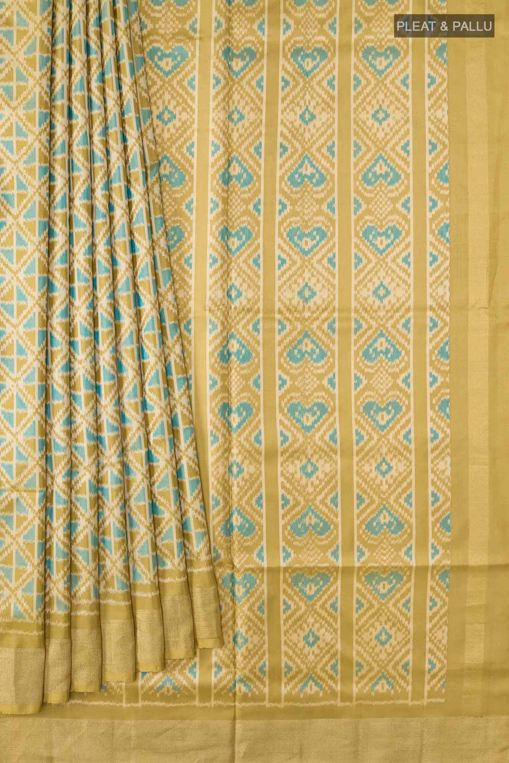 Pleats and pallu of Green Pochampally Silk Saree with Pure Ikat on the body and Zari Border