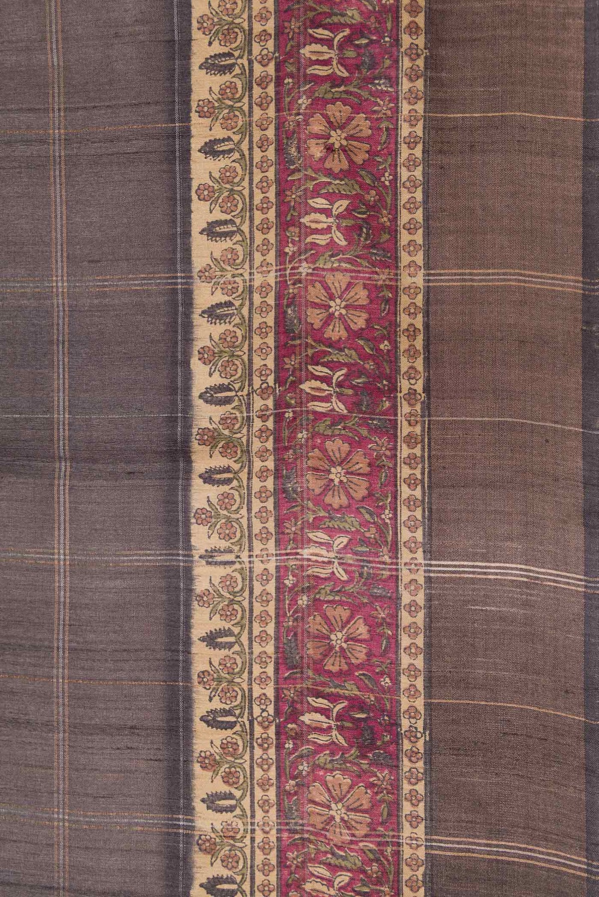 Border image of Grey Dual Tone Tussar Silk Saree with Checked design on the body and Fancy Border. 