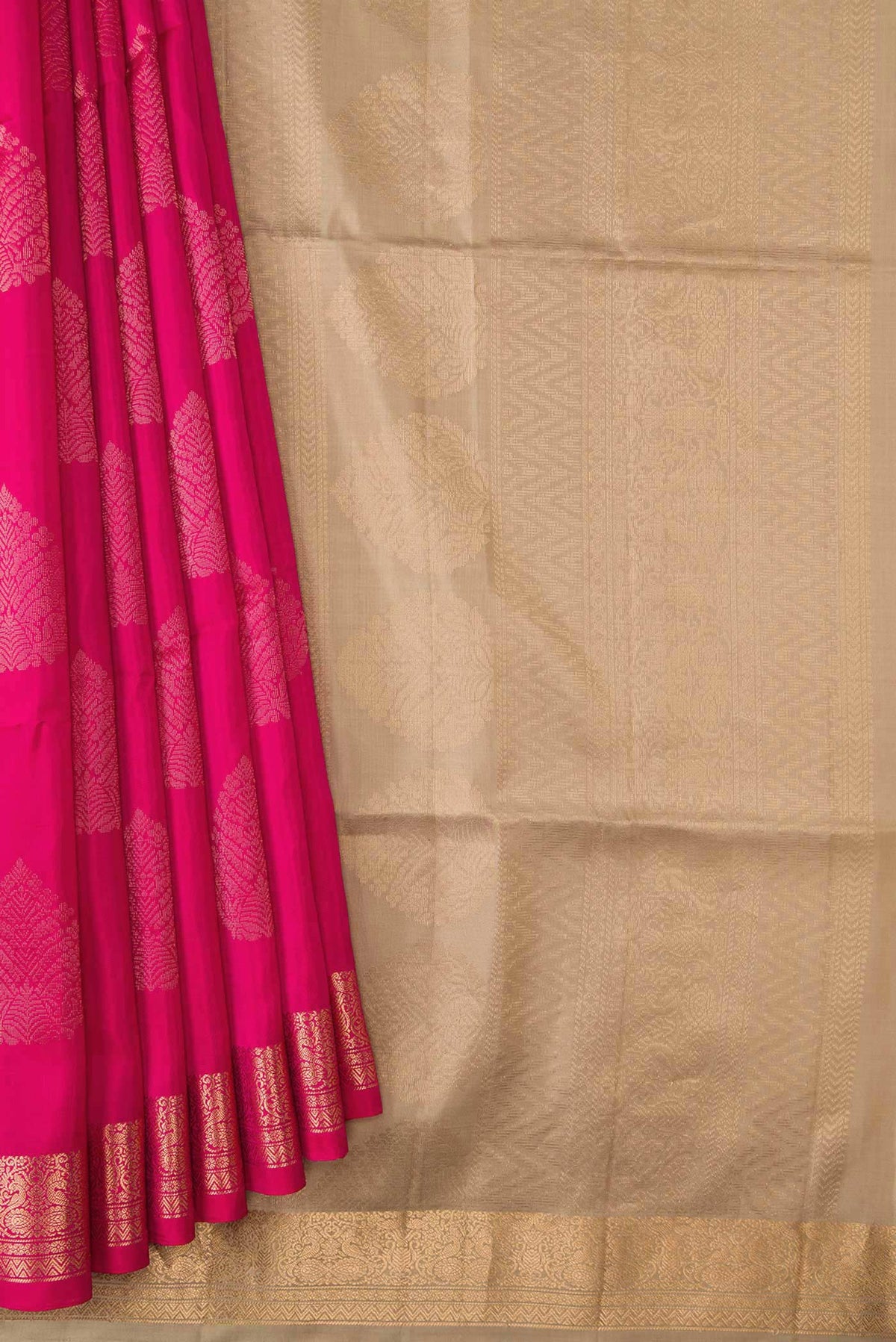 Pleats and pallu of Dark Pink Dual Tone Soft Silk Saree with Zari Butta on the body and Zari Border