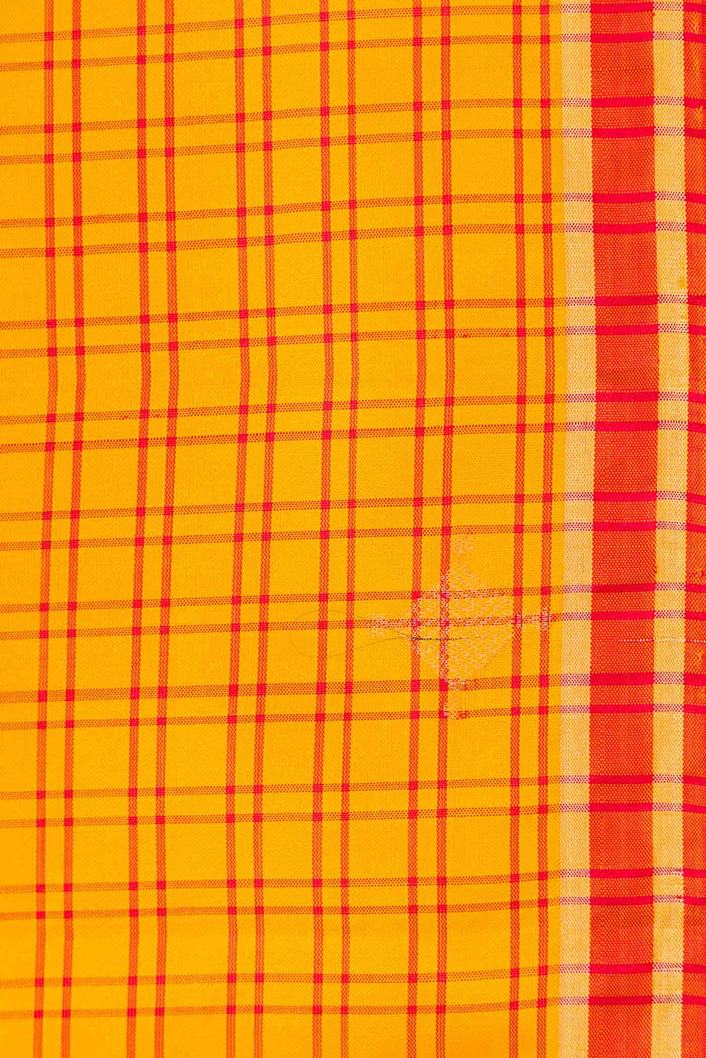 Border image of Yellow Soft Silk Saree with Checked design on the body and Thread Border