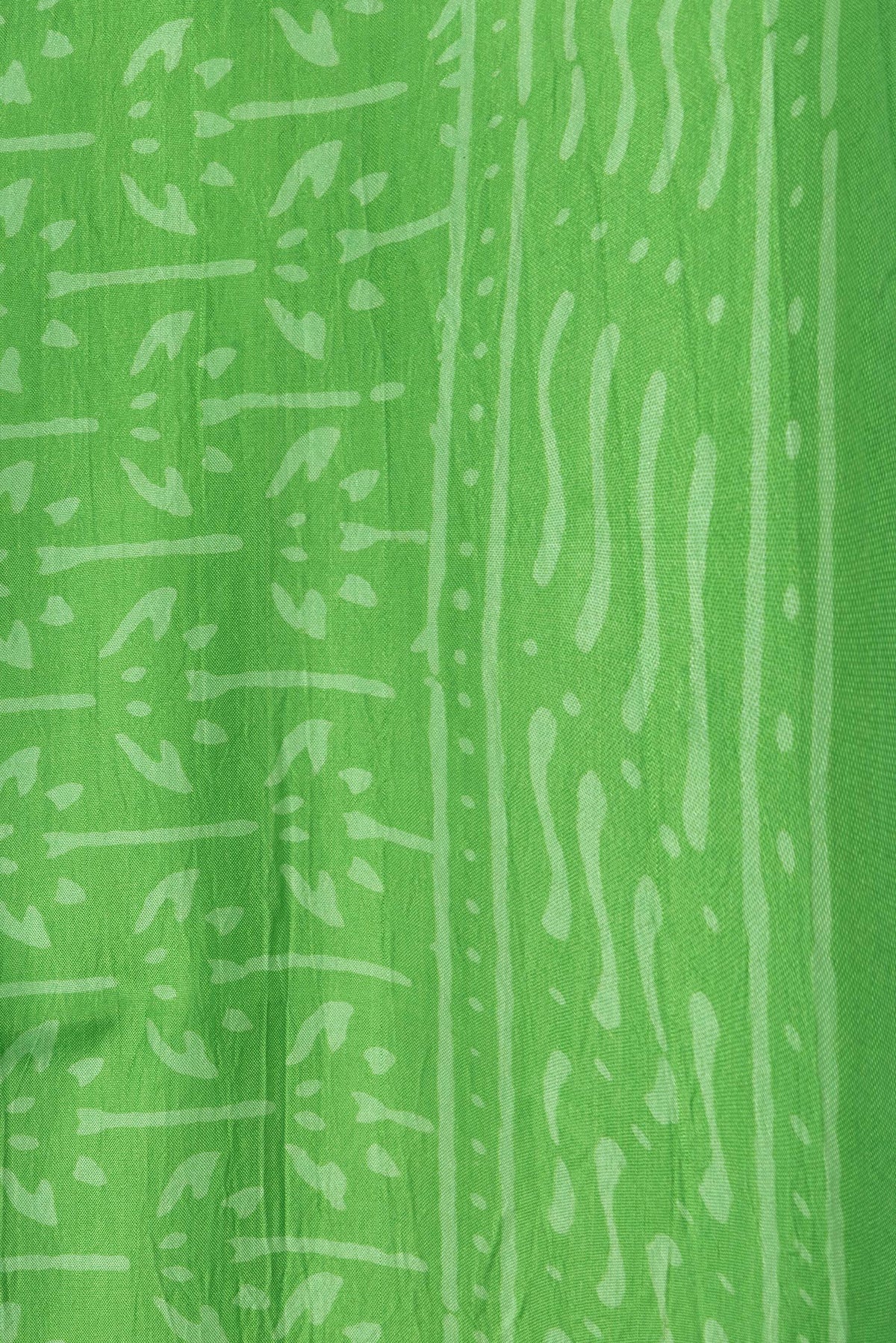 Border image of Green Dual Tone Printed Silk Saree with Printed design on the body and Printed Border. 