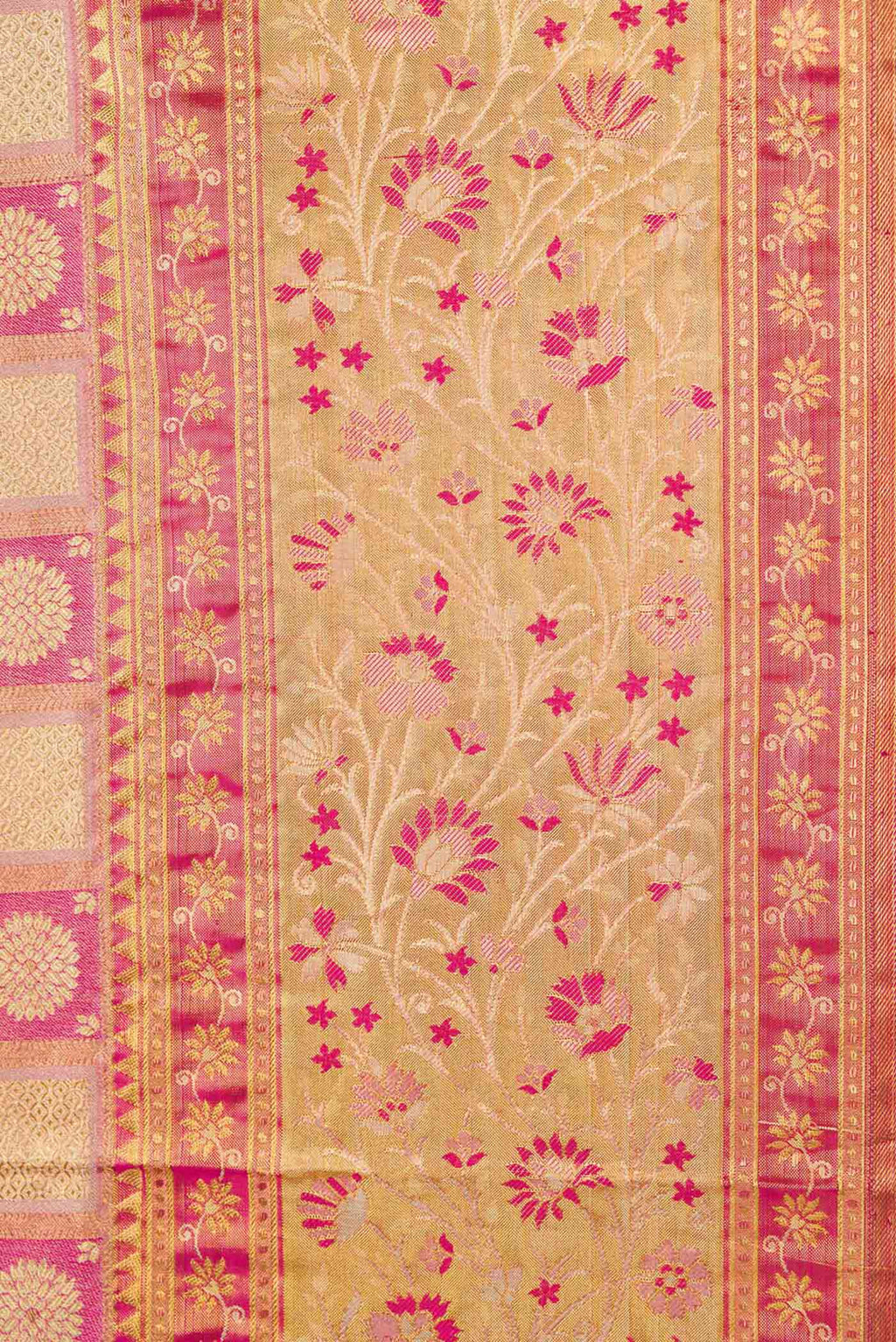 Border image of Pink Dual Tone Kanchipuram Tissue Silk Saree with Zari Brocade on the body and Zari Border
