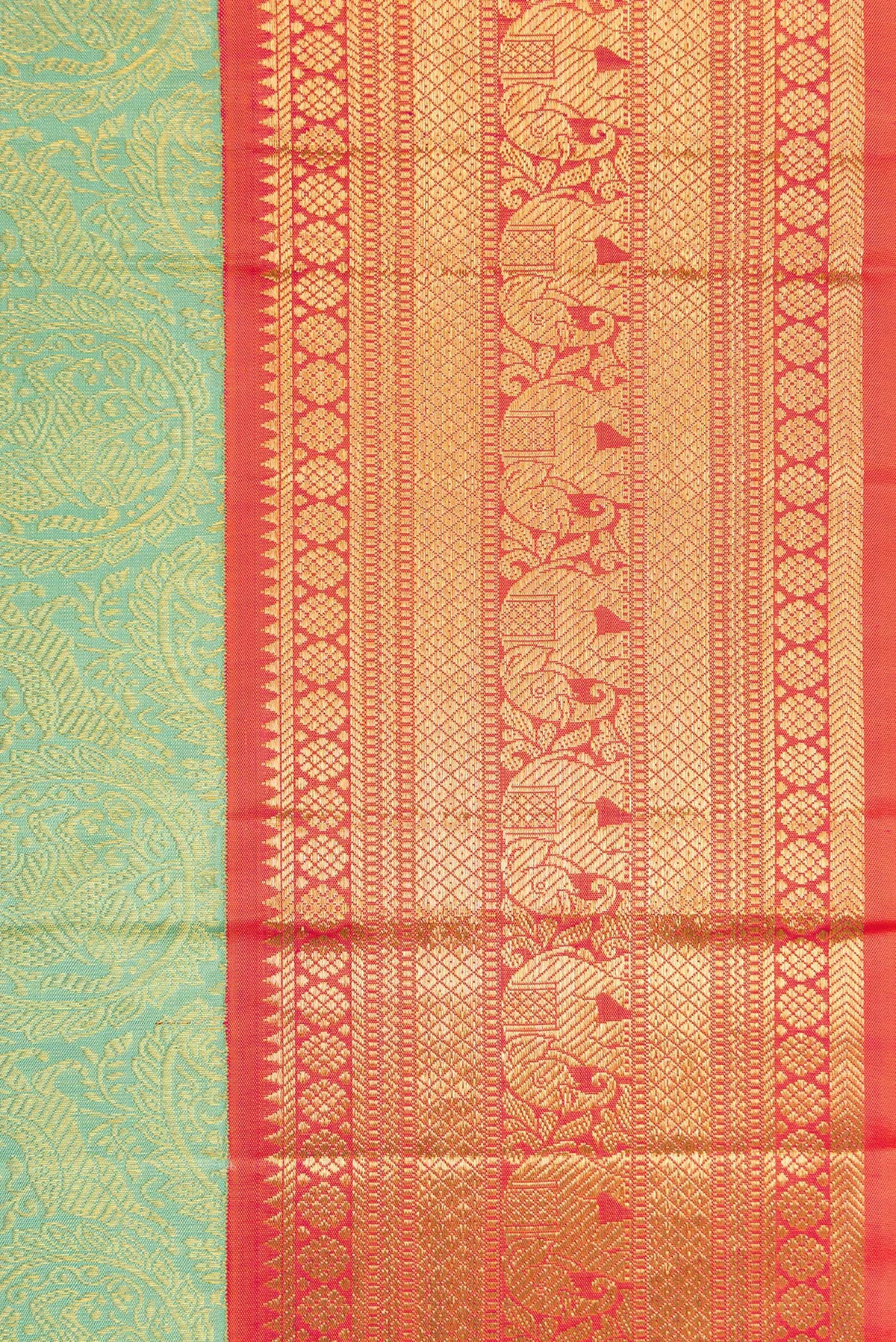 Border image of Pista Green Dual Tone Kanchipuram Silk Saree with Zari Brocade on the body and Zari Border. 