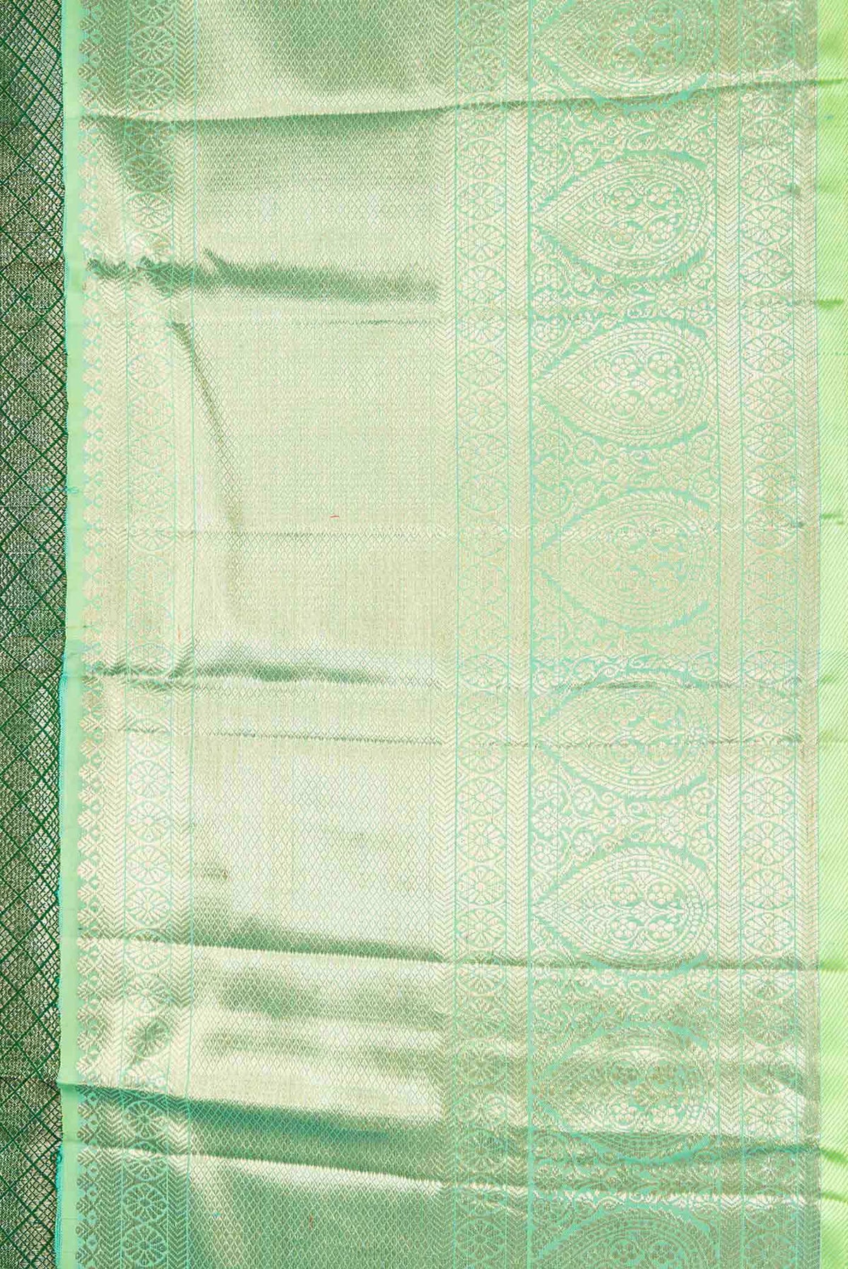 Border image of Green Dual Tone Kanchipuram Silk Saree with Zari Brocade on the body and Zari Border