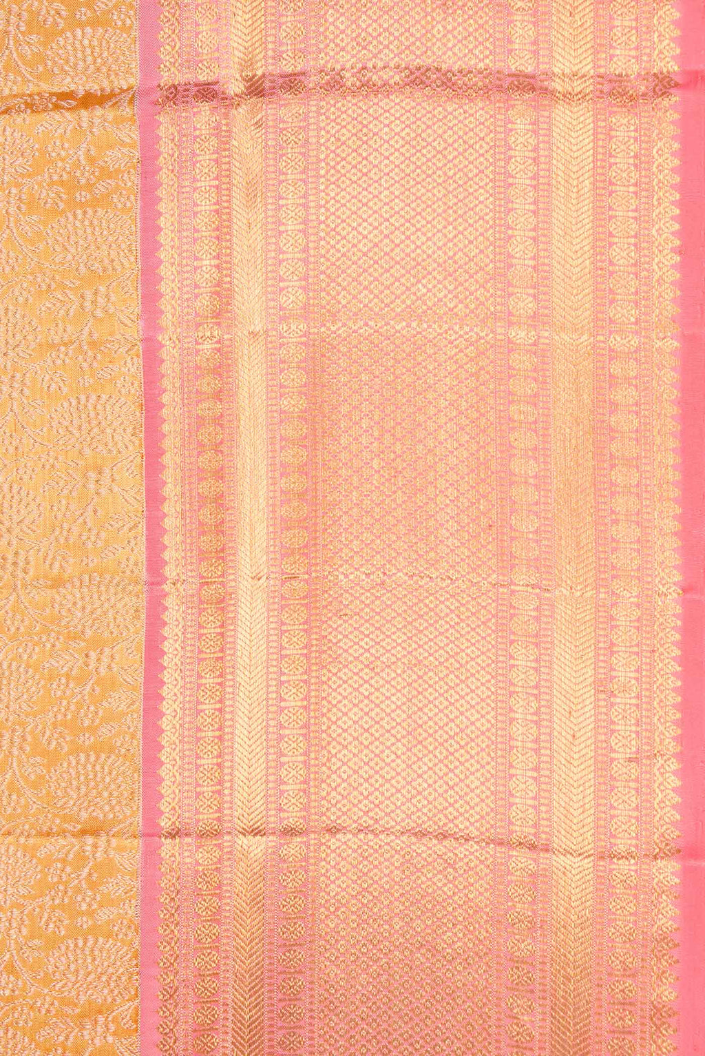Border image of Gold Dual Tone Kanchipuram Silk Saree with Zari Brocade on the body and Zari Border