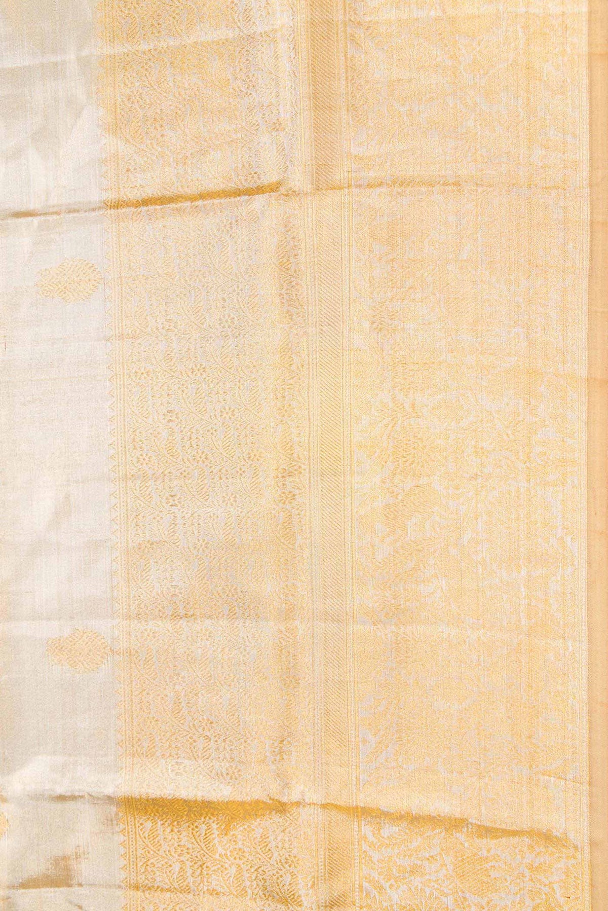 Border image of Sandal Dual Tone Kanchipuram Tissue Silk Saree with Zari Brocade on the body and Zari Border