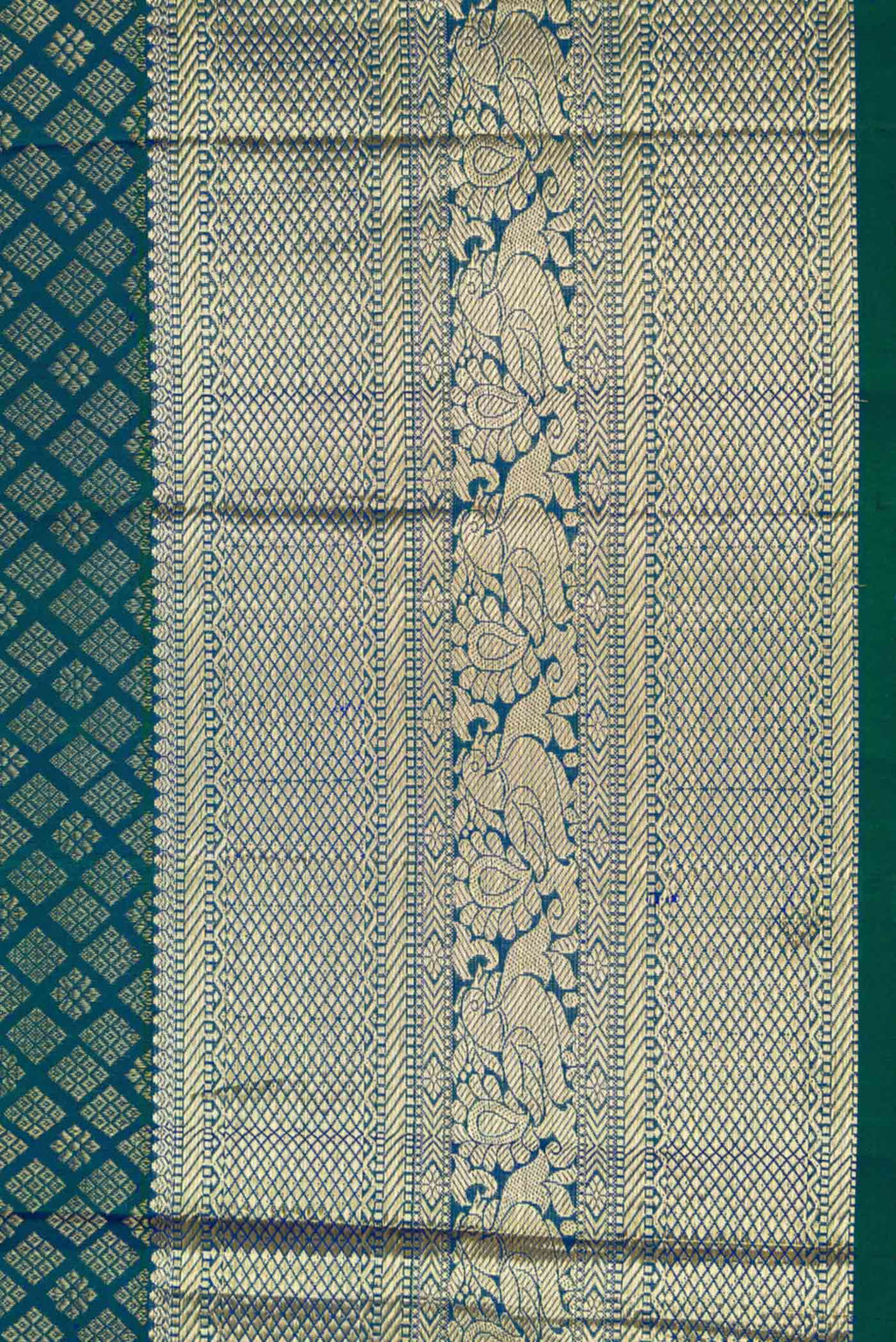 Border image of Peacock Blue Dual Tone Kanchipuram Silk Saree with Zari Brocade on the body and Zari Border