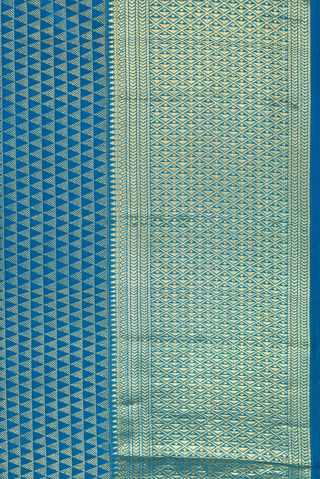 Border image of Peacock Blue Dual Tone Kanjivaram Silk Saree with Zari Brocade on the body and Zari Border. 