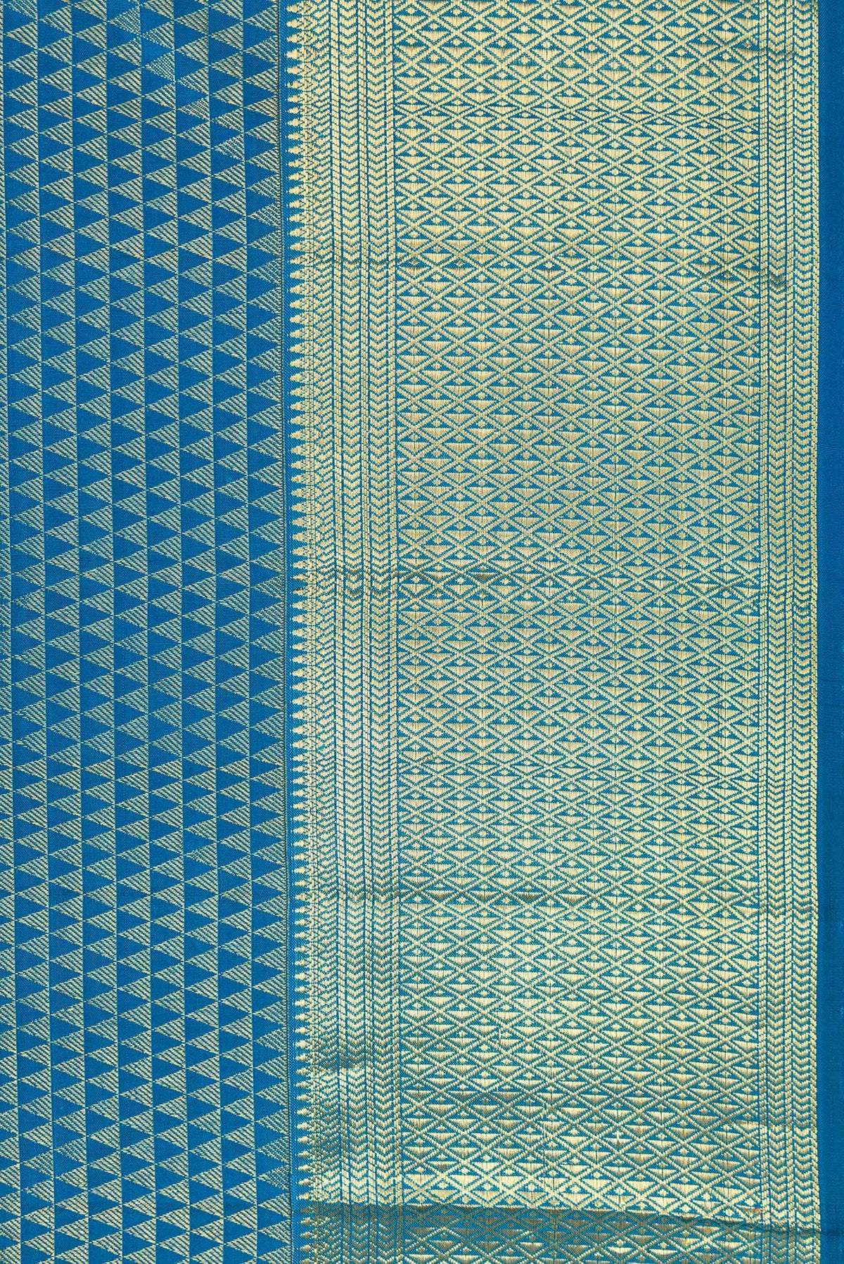 Border image of Peacock Blue Dual Tone Kanjivaram Silk Saree with Zari Brocade on the body and Zari Border. 