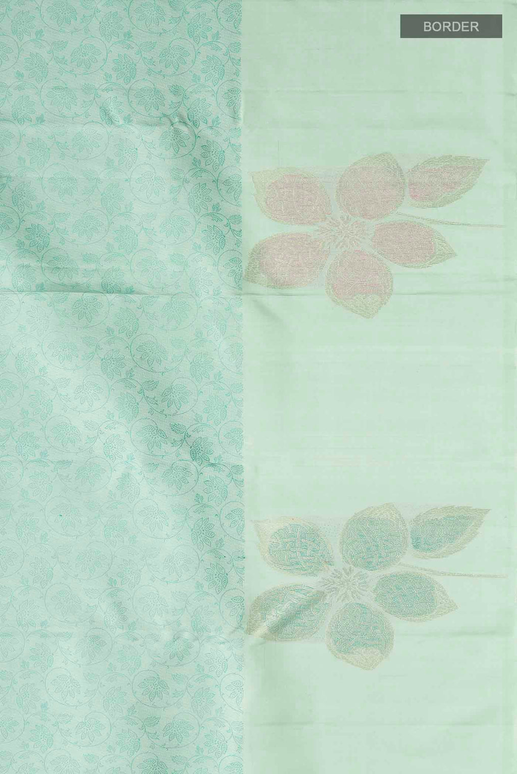Border image of Green Kanchipuram Silk Saree with Jacquard design on the body and Zari Border