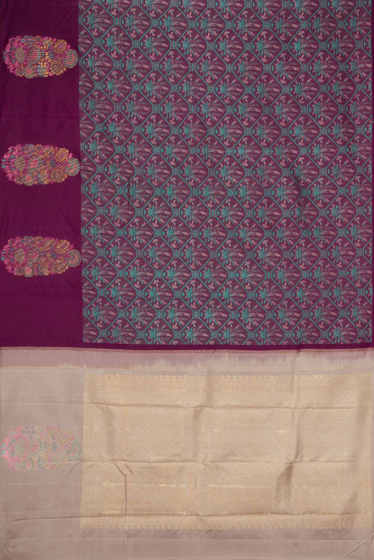 Flat view of Burgundy Dual Tone Kanchipuram Silk Saree with Jacquard design on the body and Fancy Border