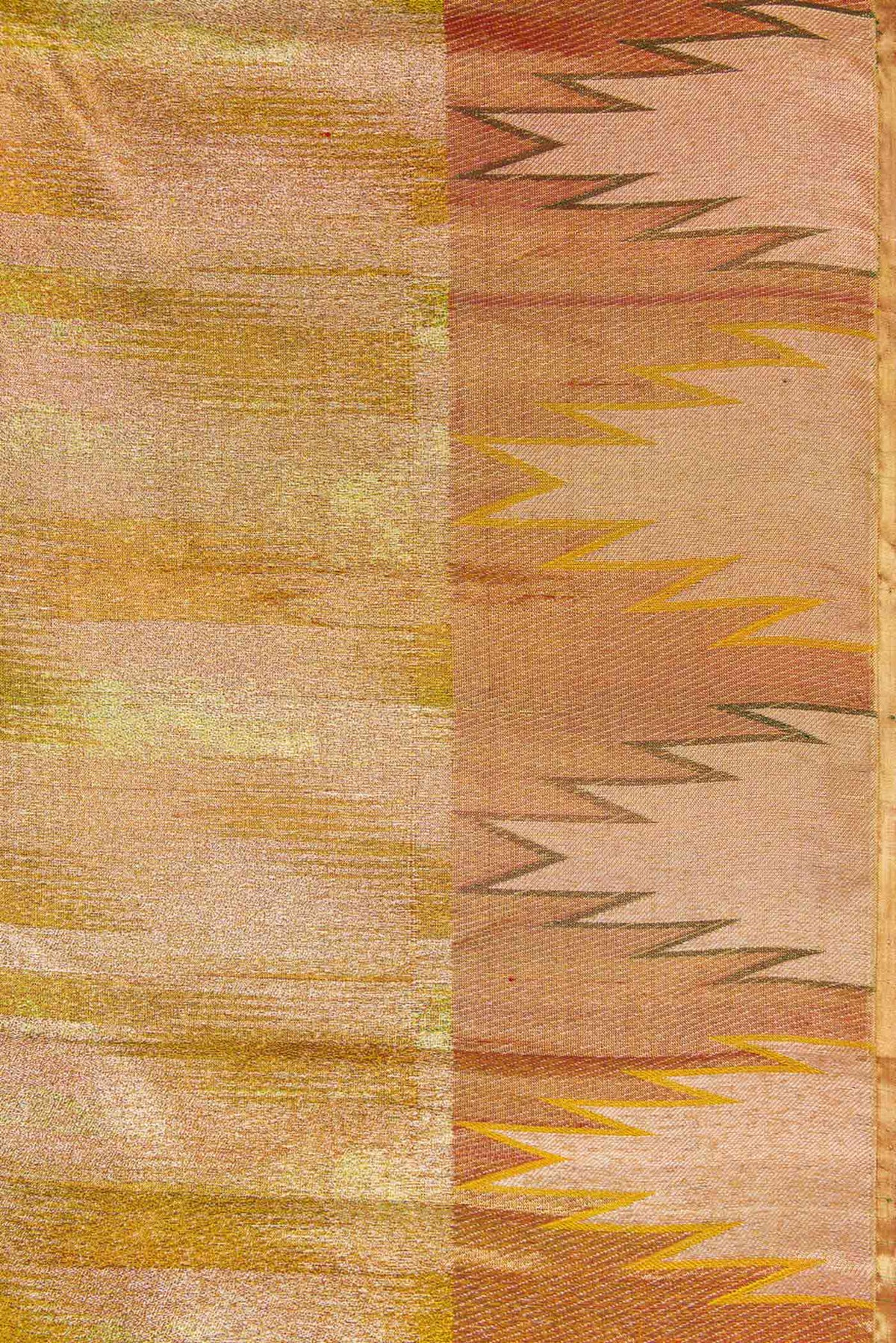 Border image of Green Dual Tone Kanjivaram Tissue Silk Saree with Zari Brocade on the body and Temple Border. 