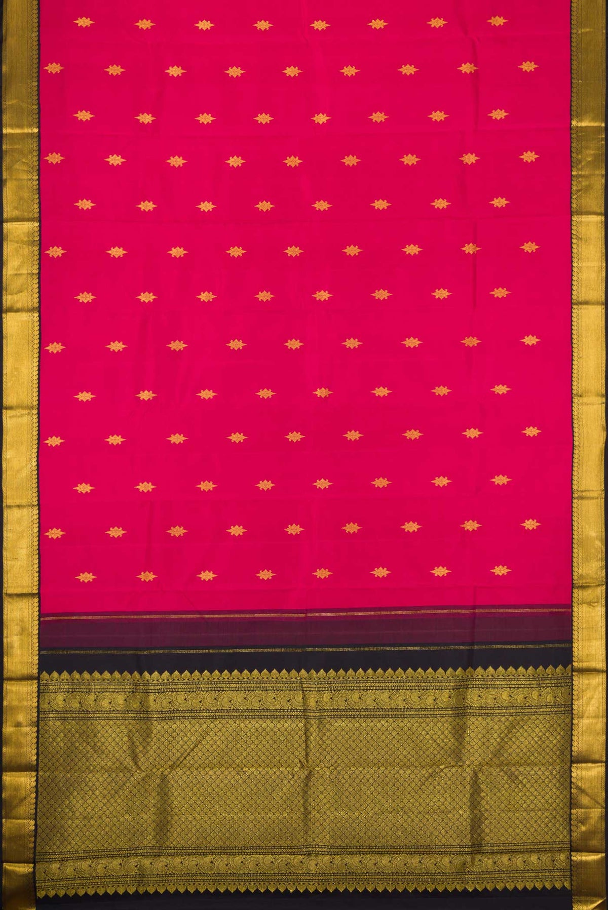 Flat view of Pink Dual Tone Kanchipuram Silk Saree with Zari Butta on the body and Zari Border
