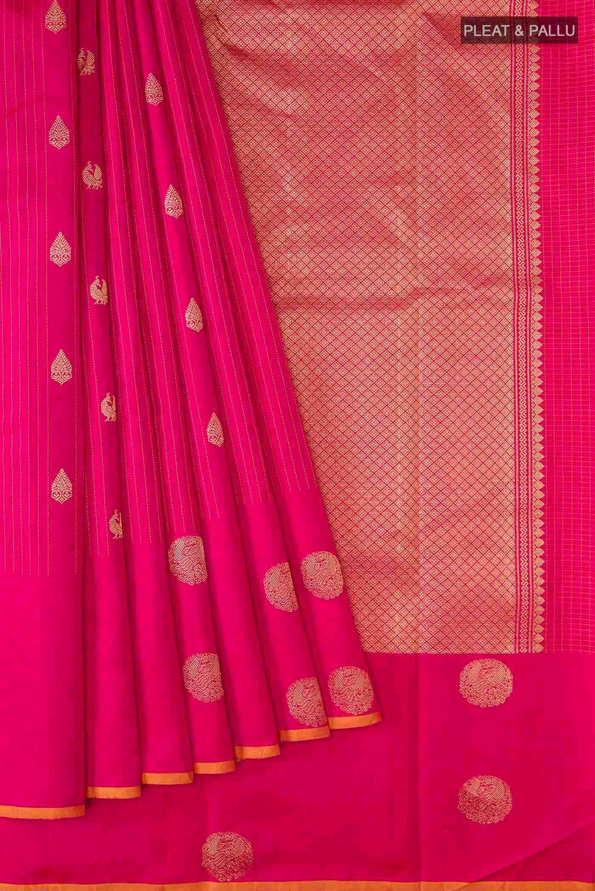 Pleats and pallu of Pink Kanchipuram Silk Saree with Zari Butta on the body and Plain Border