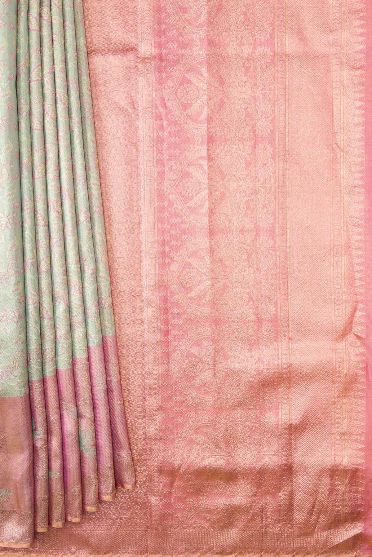 Pleats and pallu of Pista Green Dual Tone Kanchipuram Tissue Silk Saree with Zari Brocade on the body and Zari Border