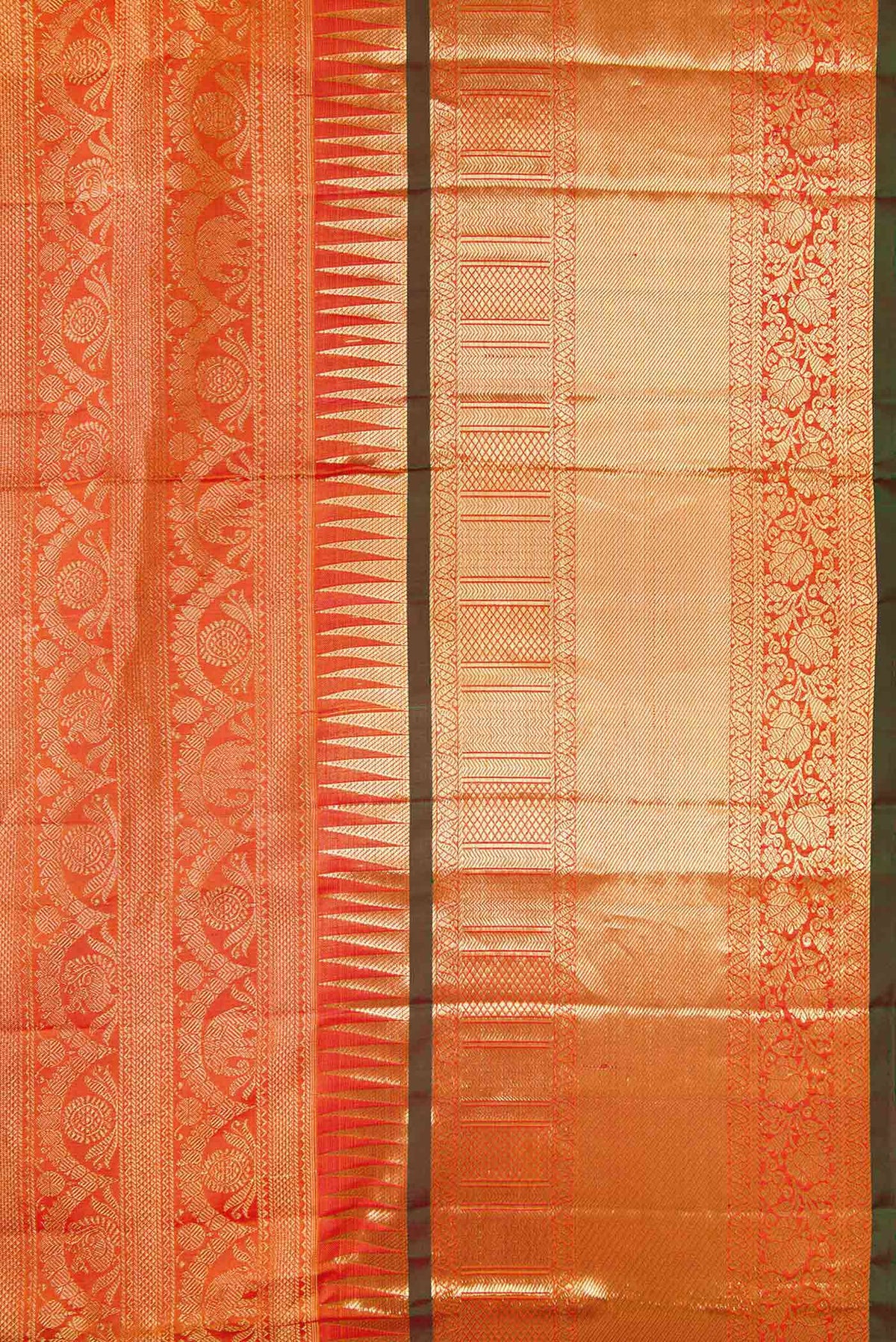 Border image of Coral Dual Tone Kanchipuram Silk Saree with Zari Brocade on the body and Zari Border. 