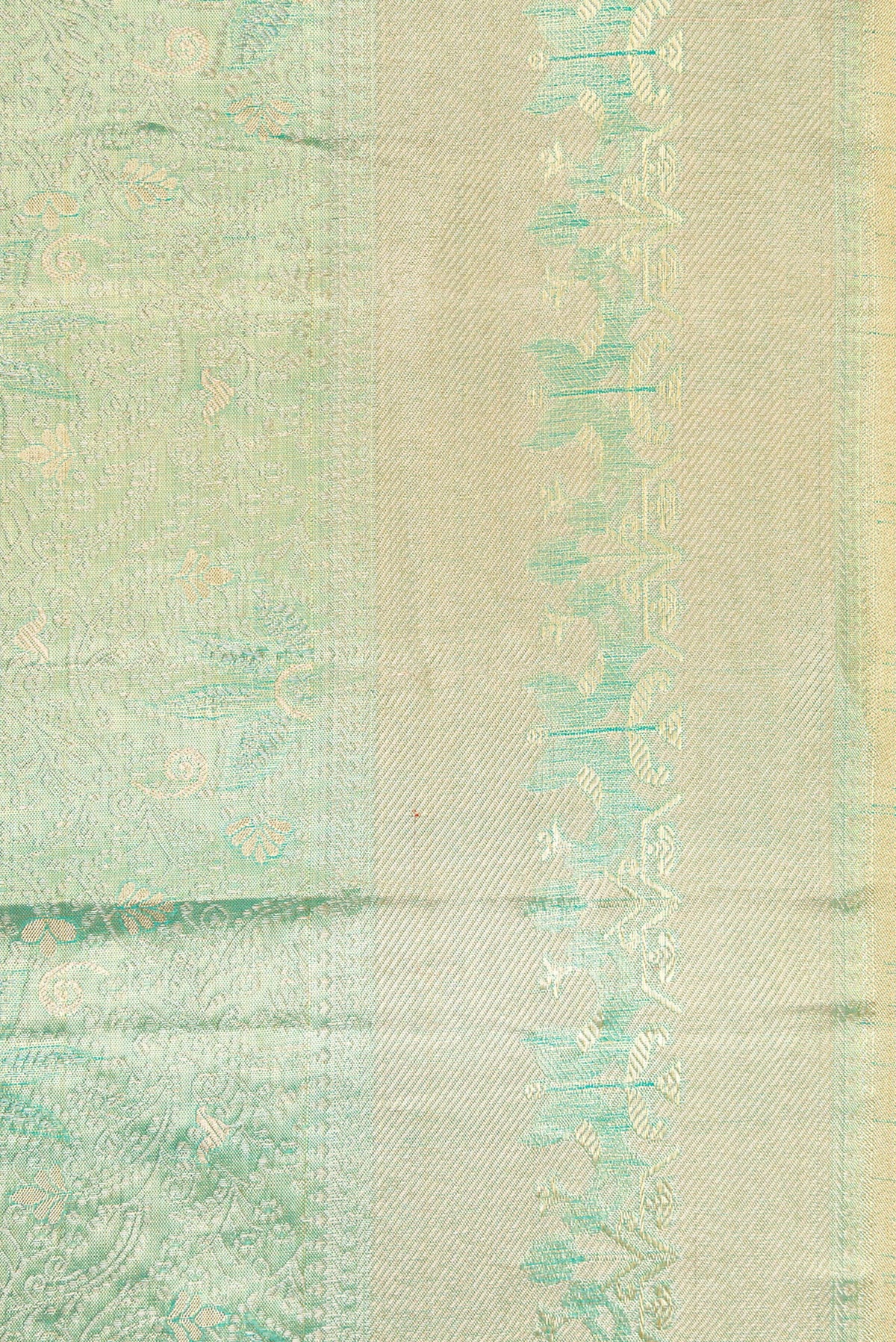 Border image of Green Dual Tone Kanjivaram Tissue Silk Saree with Zari Brocade on the body and Zari Border. 