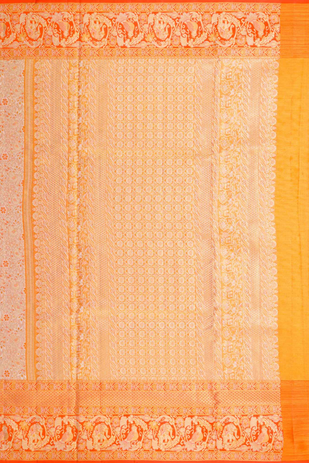 Close up image of the pallu of Gold Dual Tone Kanchipuram Silk Saree with Zari Brocade on the body and Zari Border
