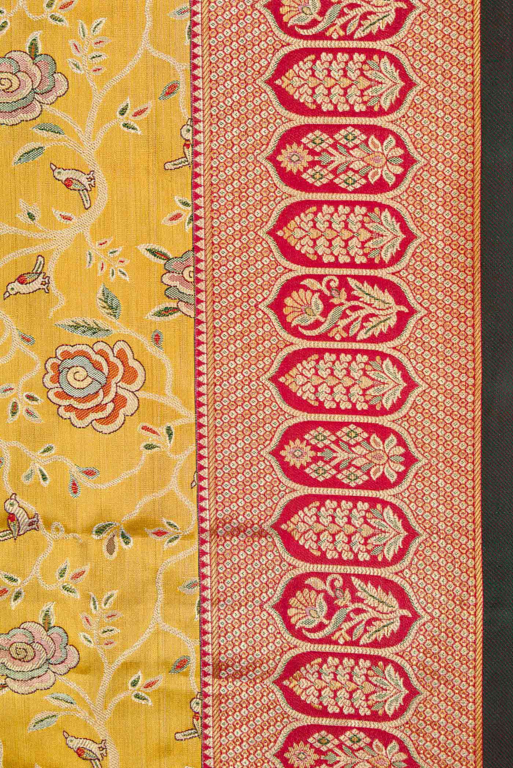 Border image of Mustard Dual Tone Kanchipuram Tissue Silk Saree with Zari Brocade on the body and Zari Border