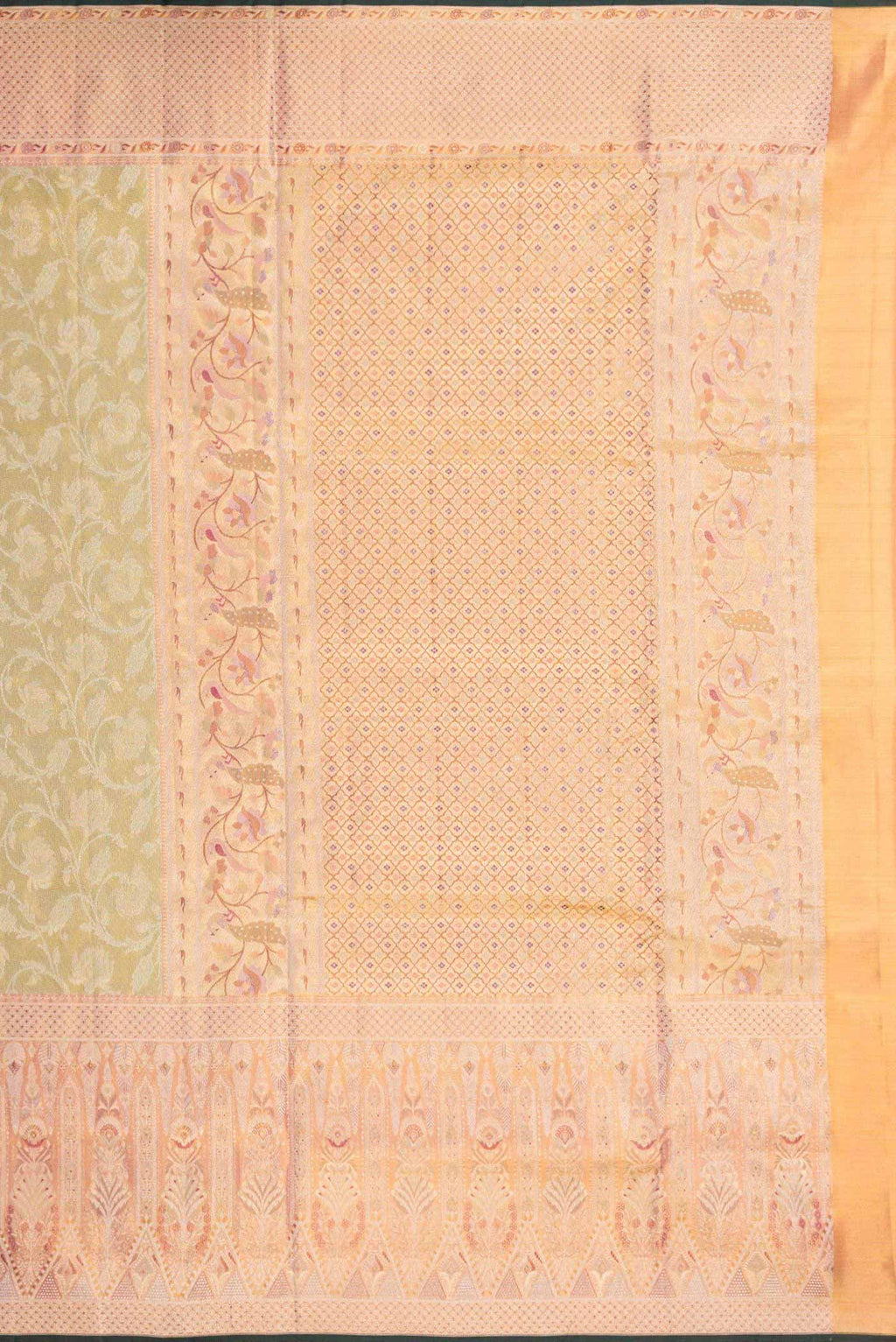 Close up image of the pallu of Light Green Dual Tone Kanchipuram Tissue Silk Saree with Zari Brocade on the body and Zari Border