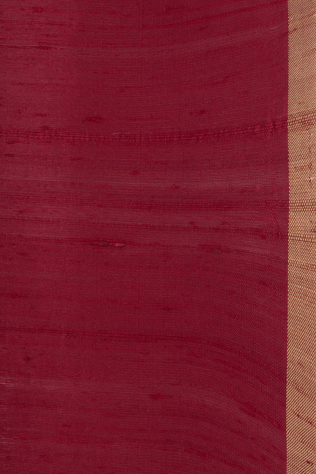 Border image of Maroon Dual Tone Raw Silk Saree with Plain Body and Thin Zari Line. 