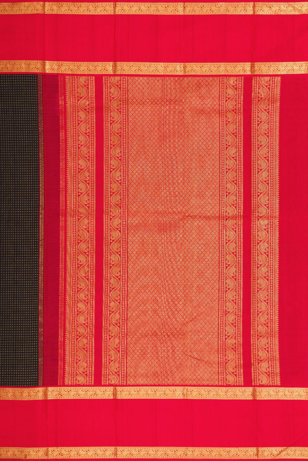 Close up image of the pallu of Black Dual Tone Kanjivaram Silk Saree with Checked design on the body and Zari Border. 