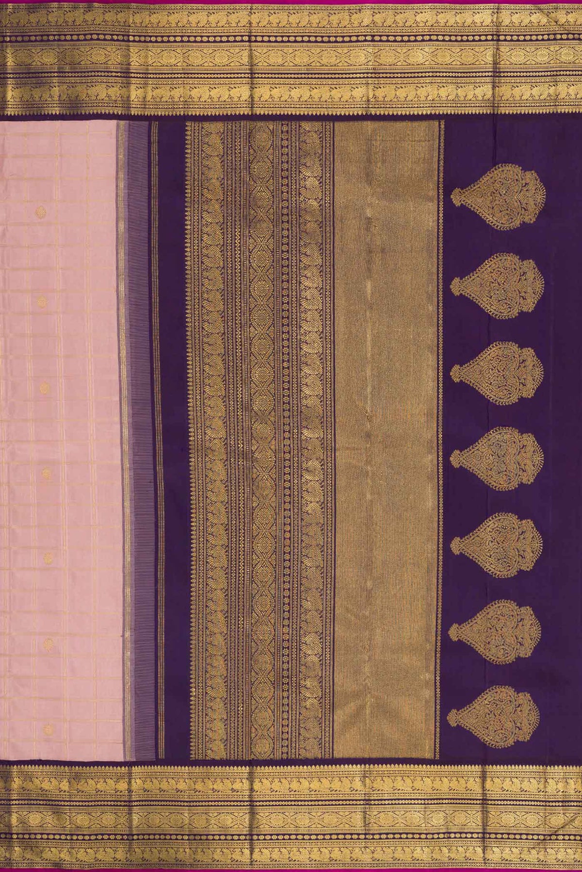 Close up image of the pallu of Pure Silk Pure Zari Rose Gold Dual Tone Kanchipuram Saree with Checked design on the body and Zari Border