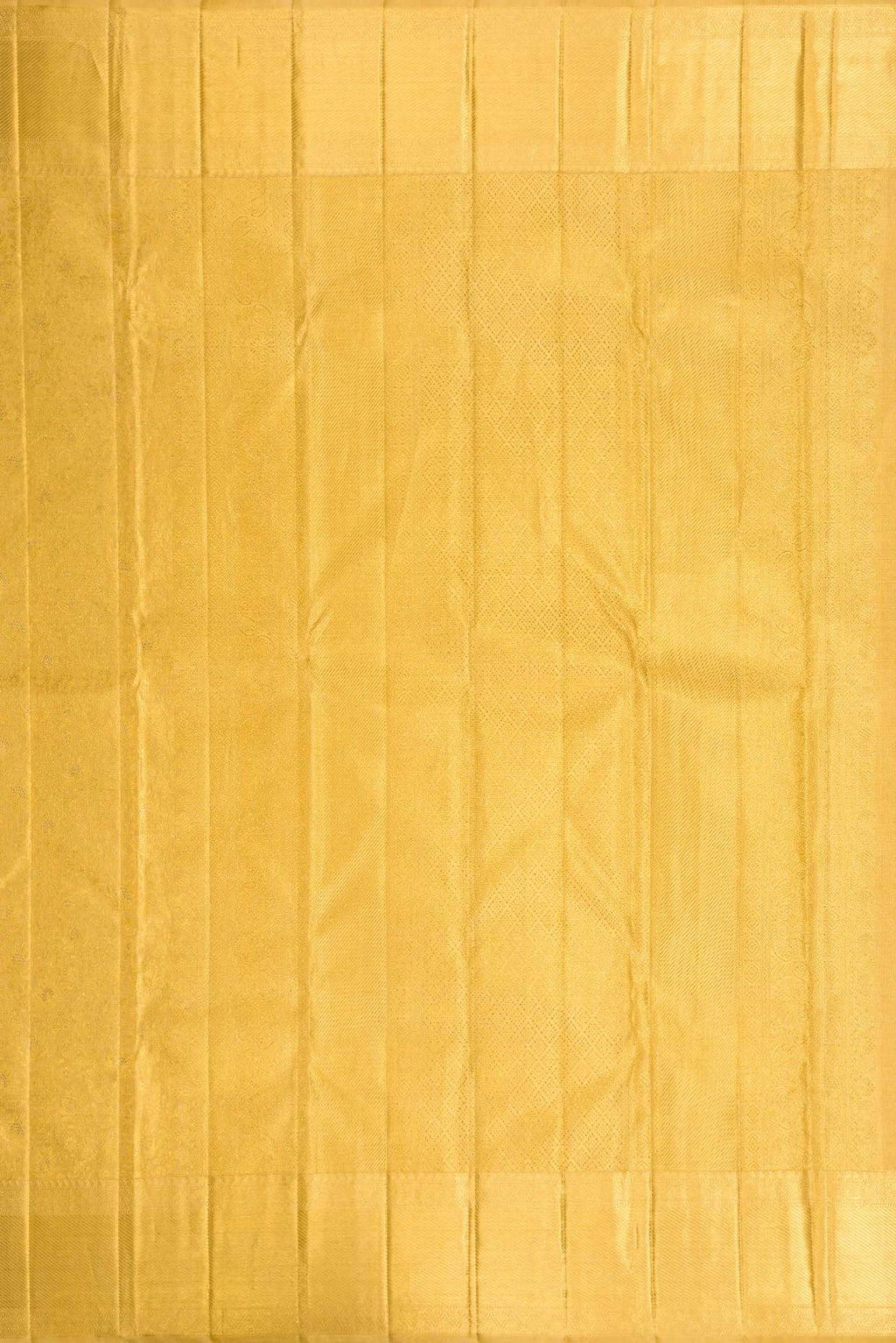 Close up image of the pallu of Pure Silk Pure Zari Gold Dual Tone Kanjivaram Tissue Saree with Zari Brocade on the body and Zari Border. 