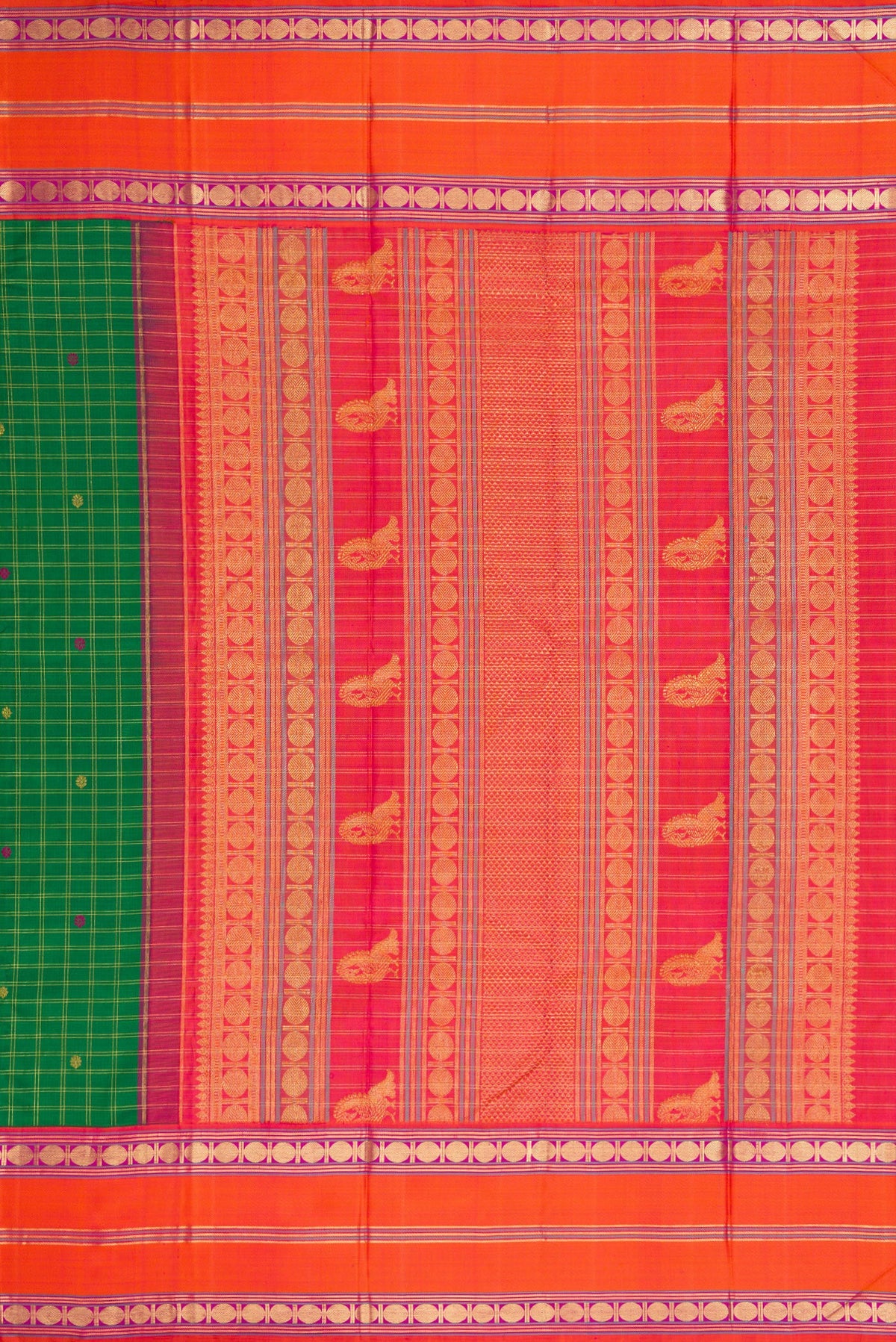 Close up image of the pallu of Pure Silk Pure Zari Green Dual Tone Kanjivaram Saree with Checked design on the body and Zari And Thread Border. 