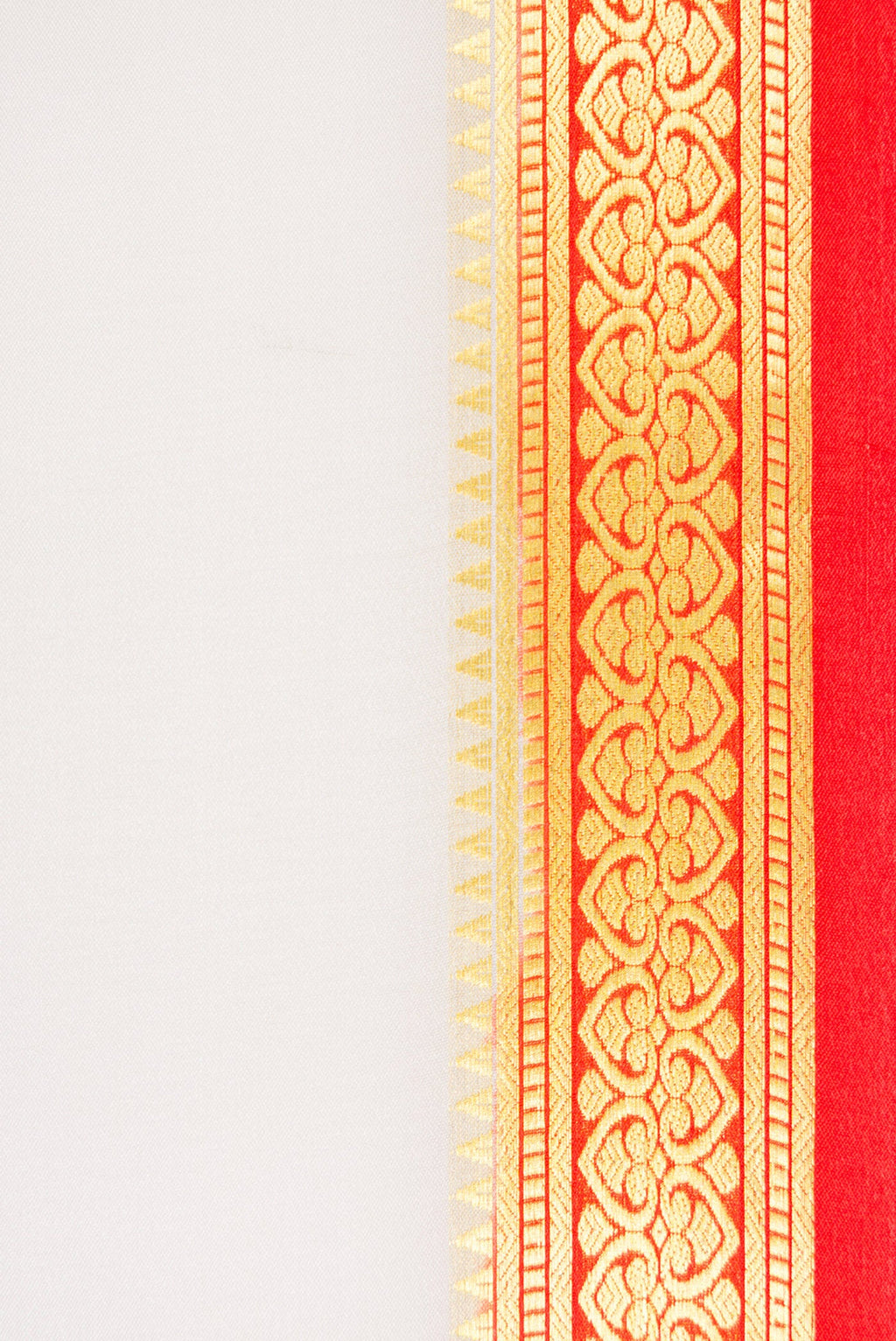 Border image of Off White Dual Tone Mysore Silk Saree with Plain Body and Zari Border. 