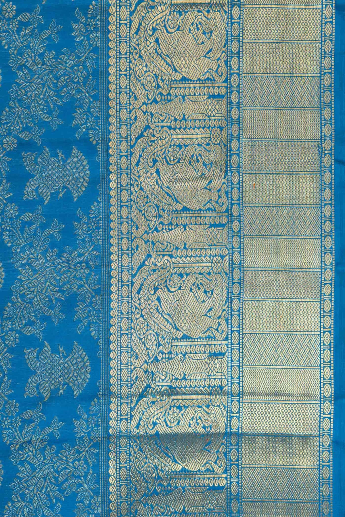 Border image of Pure Silk Pure Zari Peacock Blue Dual Tone Kanchipuram Saree with Zari Brocade on the body and Zari Border