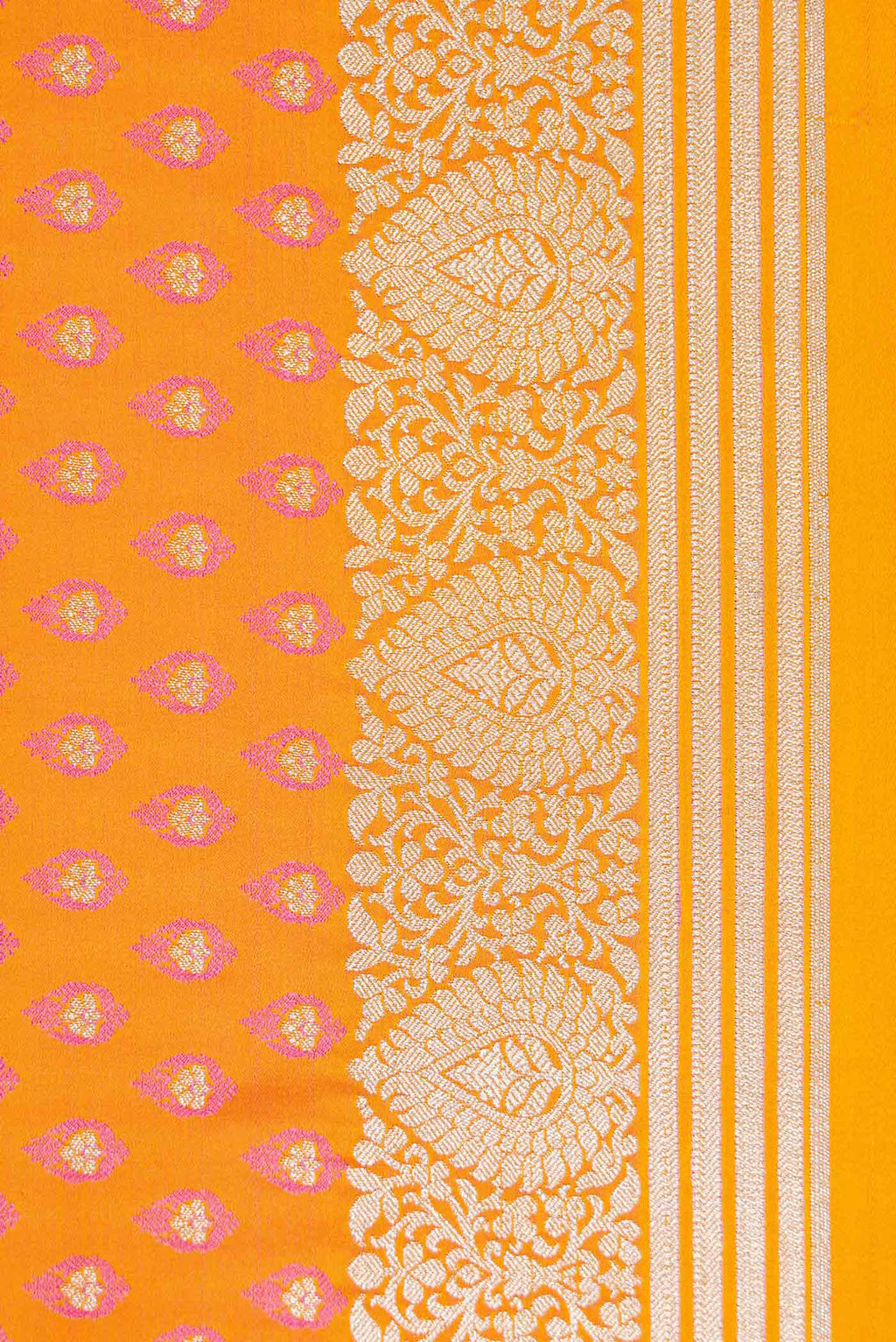 Border image of Mustard Dual Tone Blended Banarasi Silk Saree with Zari Butta on the body and Zari Border. 