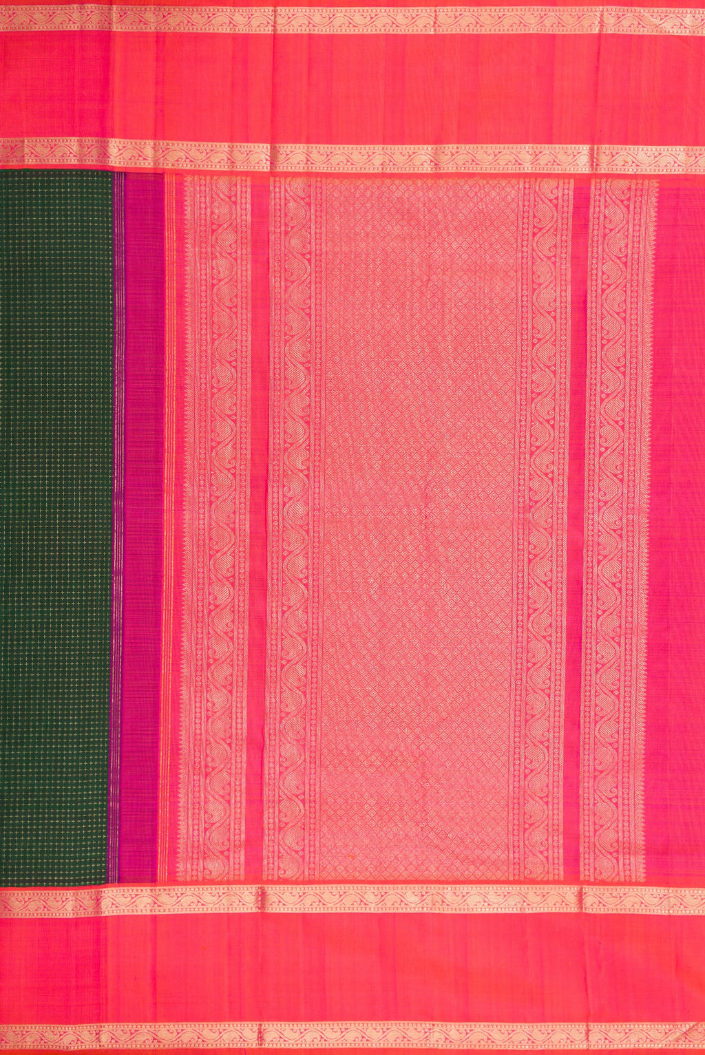 Close up image of the pallu of Bottle Green Dual Tone Kanjivaram Silk Saree with Checked design on the body and Zari Border. 