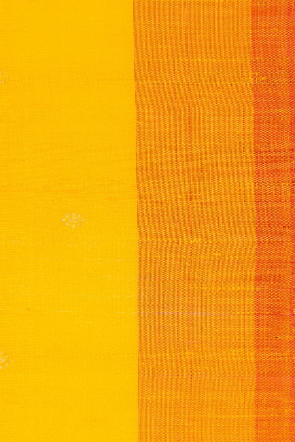 Border image of Yellow Dual Tone Raw Silk Saree with Zari Butta on the body and Plain Border. 