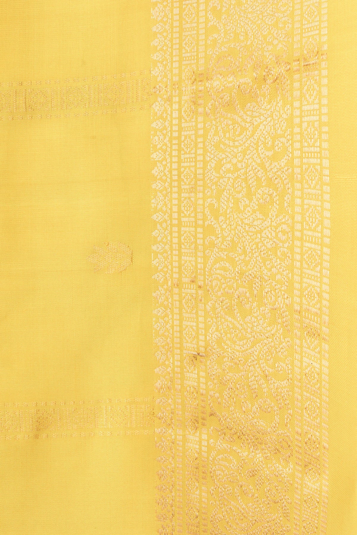 Border image of Yellow Dual Tone Soft Silk Saree with Zari Butta on the body and Zari Border. 