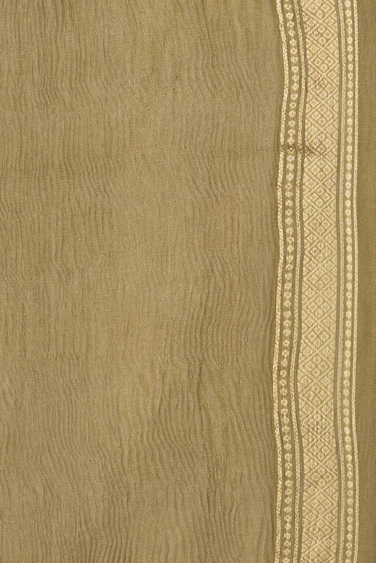 Border image of Mehandi Green Dual Tone Mysore Georgette Saree with Plain Body and Zari Border. 
