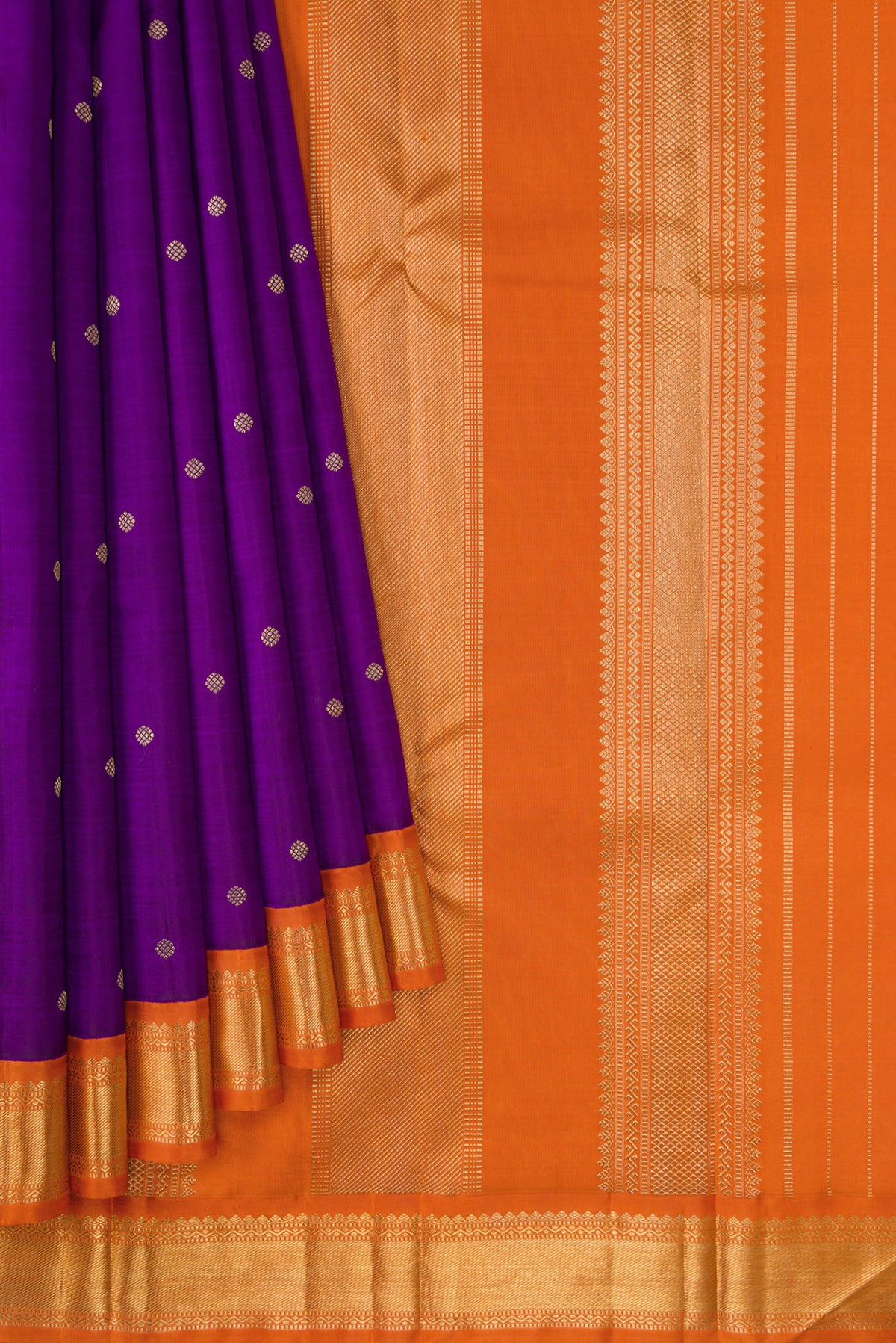 Pleats and pallu of Pure Silk Pure Zari Violet Kanjivaram Saree with Zari Butta on the body and Zari Border. 