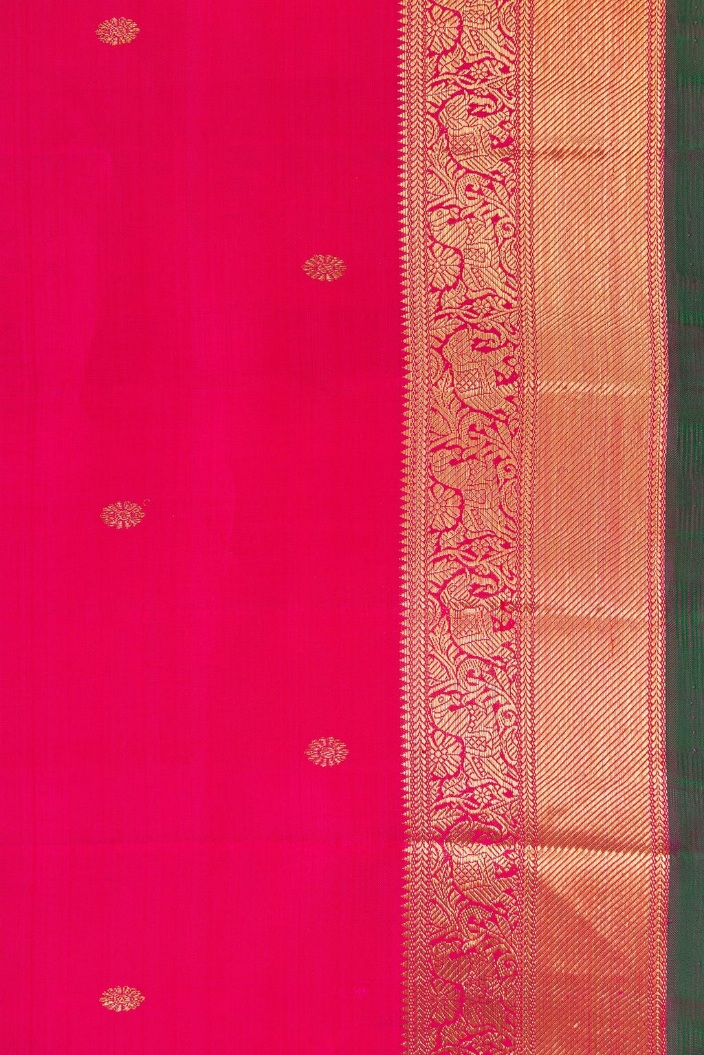 Border image of Pure Silk Pure Zari Pink Dual Tone Kanjivaram Saree with Zari Butta on the body and Zari Border. 
