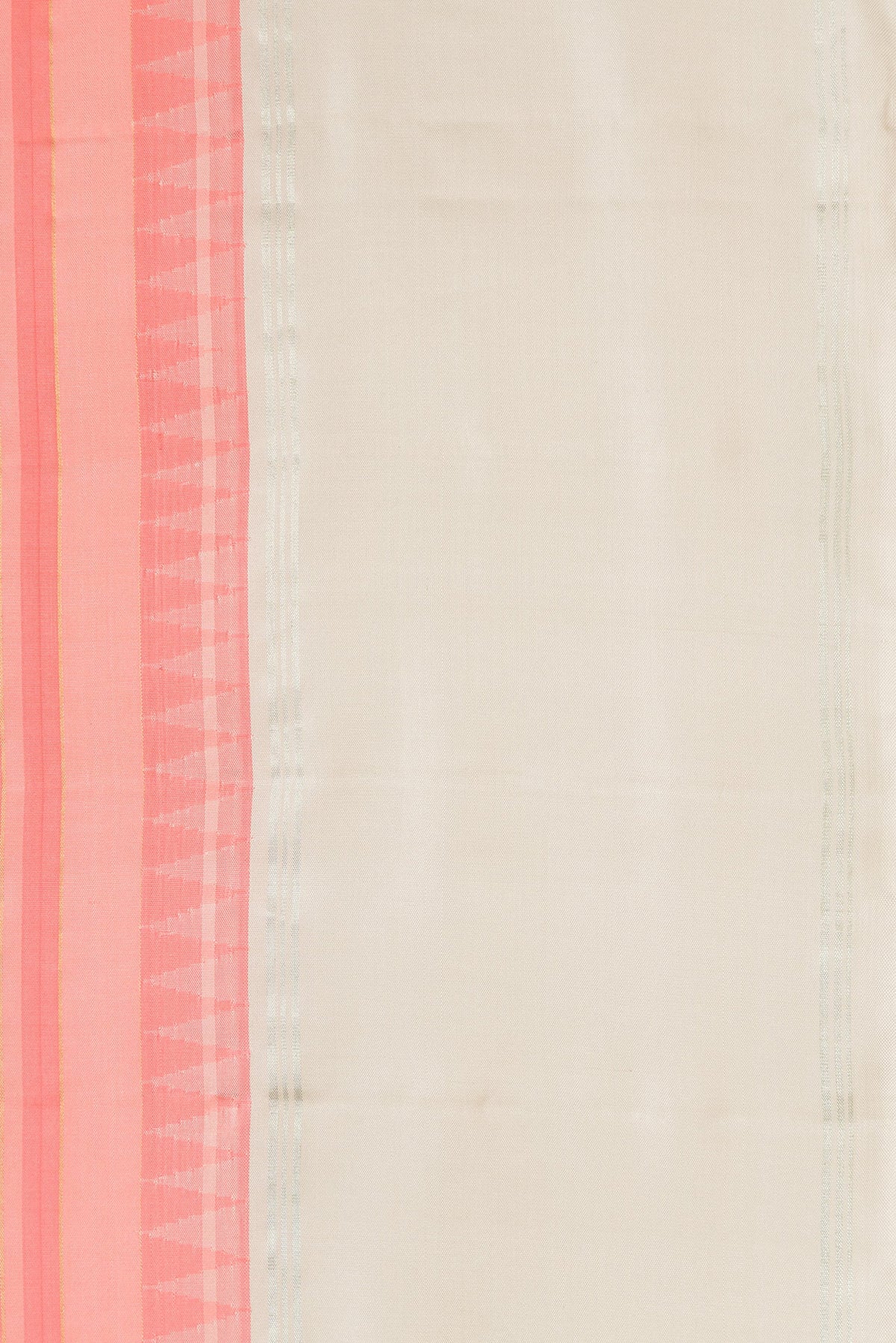 Border image of Peach Dual Tone Kanjivaram Silk Saree with Stripes on the body and Zari Border. 
