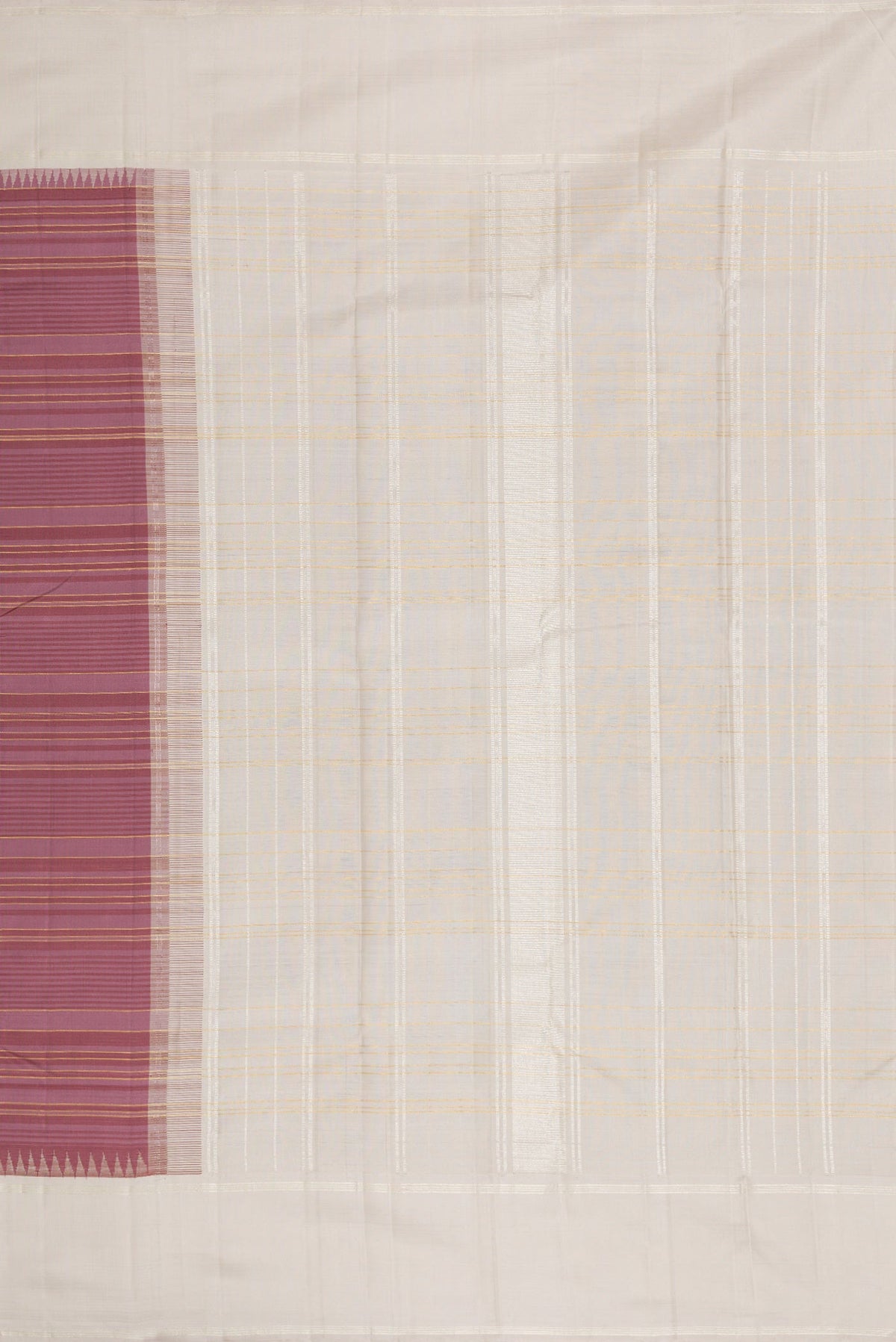 Close up image of the pallu of Purple Dual Tone Kanjivaram Silk Saree with Stripes on the body and Zari Border. 