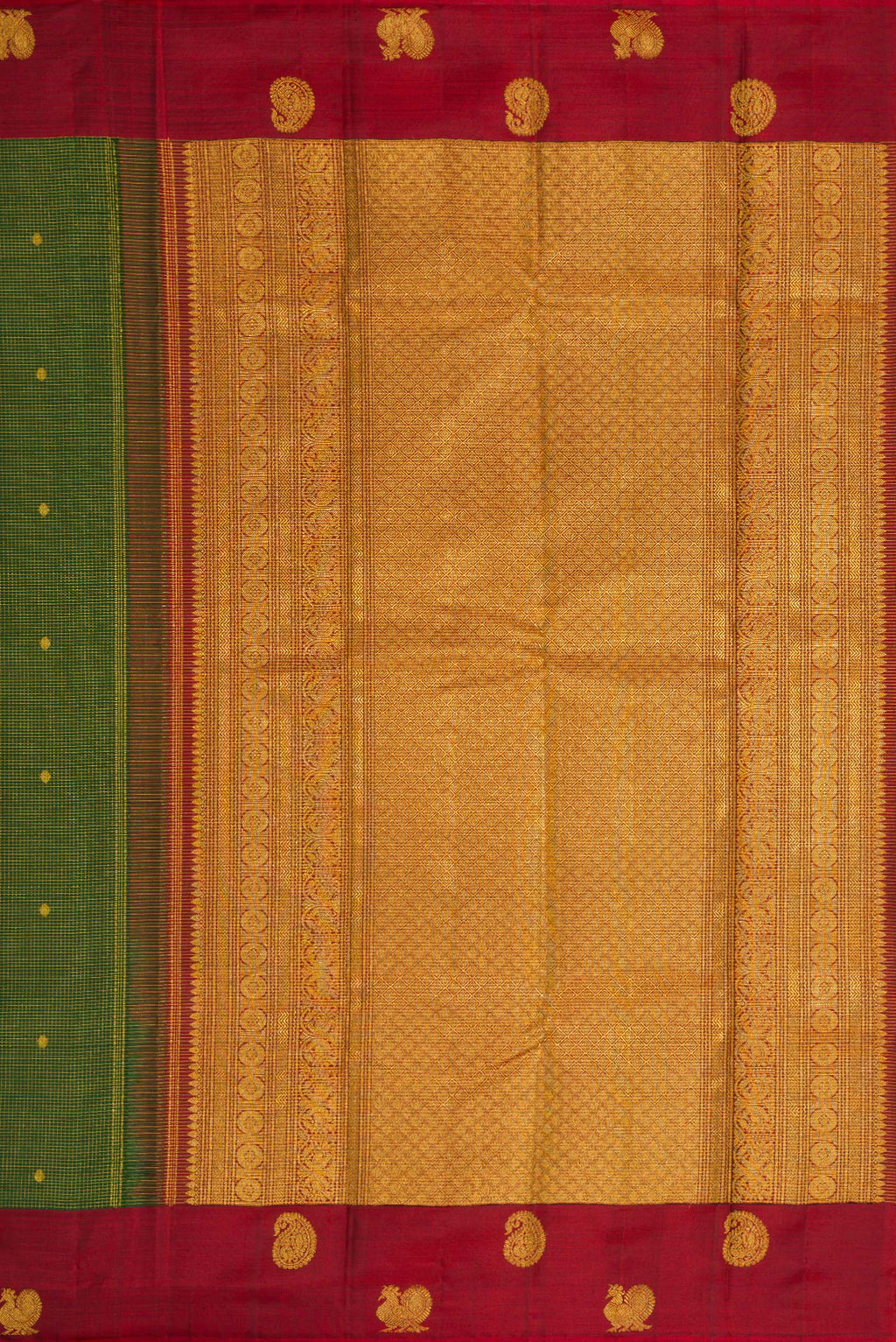 Close up image of the pallu of Bottle Green Dual Tone Kanjivaram Silk Saree with Checked design on the body and Fancy Border. 
