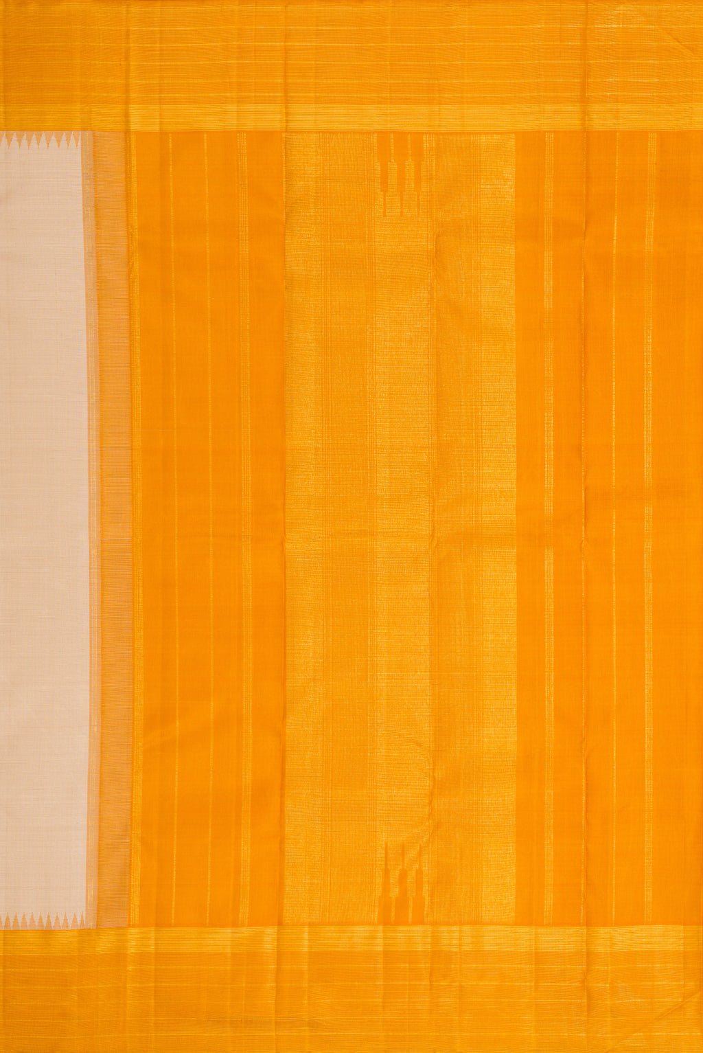 Close up image of the pallu of Beige Kanjivaram Silk Saree with Checked design on the body and Plain Border. 
