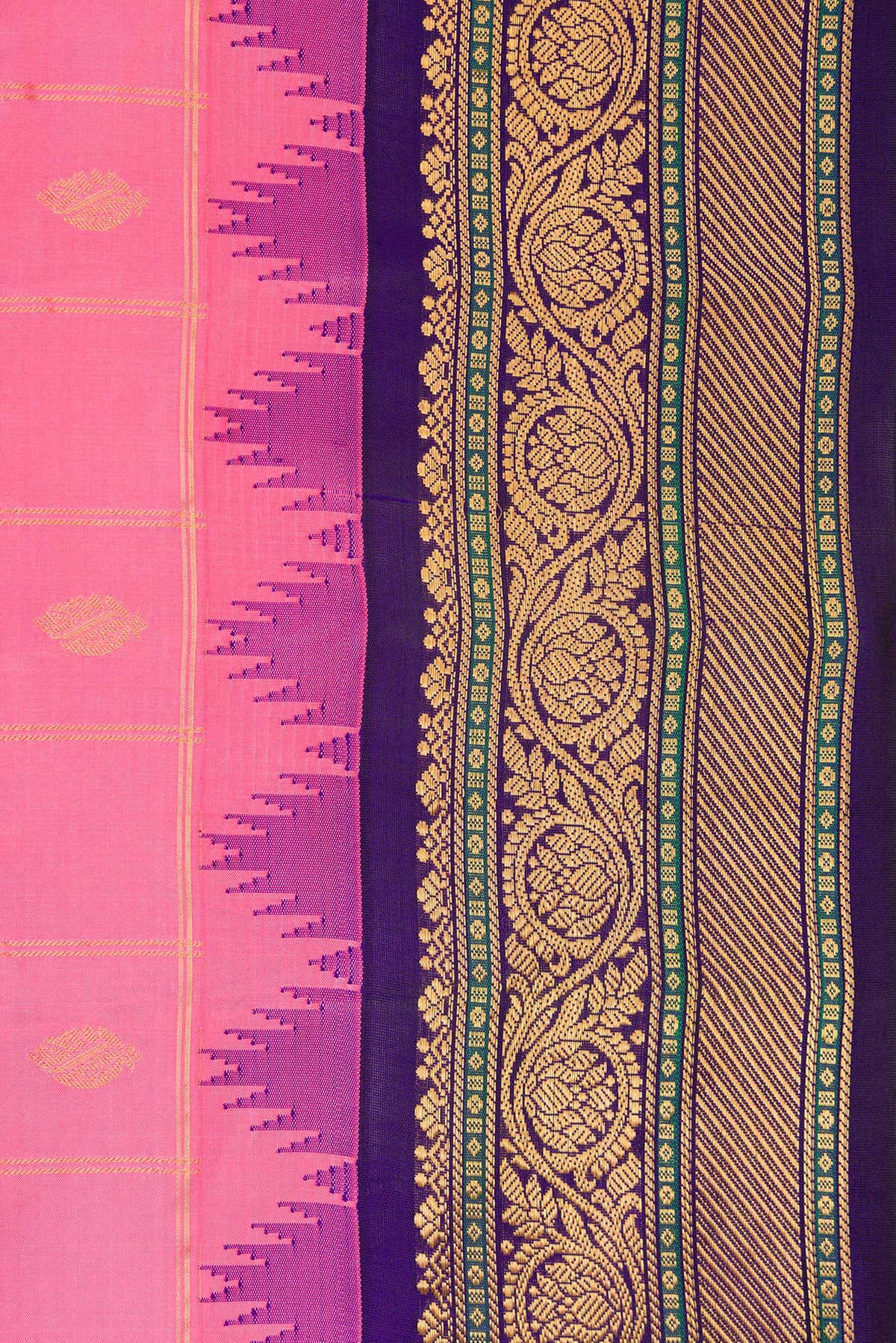 Border image of Pink Dual Tone Gadwal Silk Saree with Checked design on the body and Zari Border. 