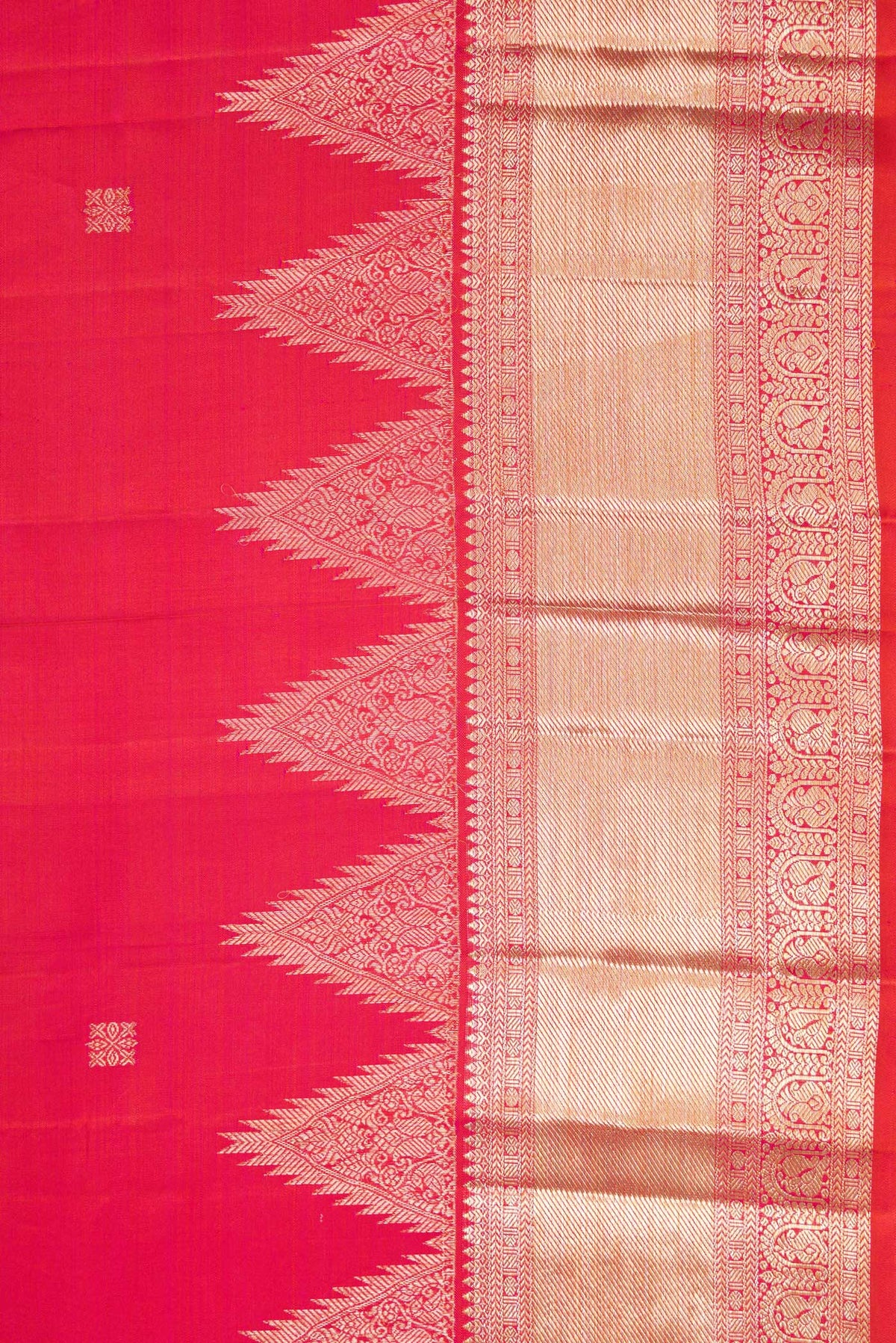 Border image of Coral Dual Tone Kanjivaram Silk Saree with Zari Butta on the body and Fancy Border. 