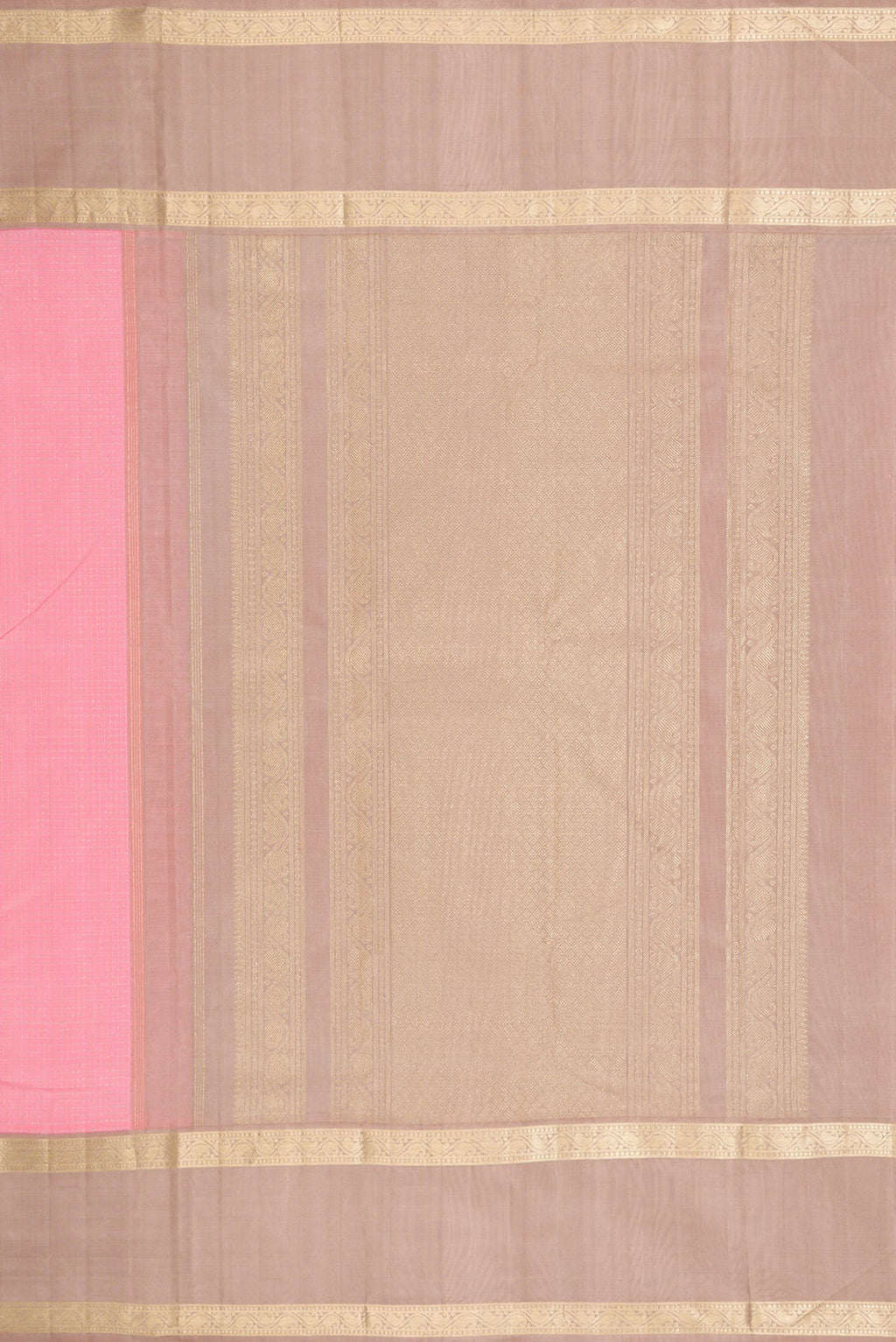 Close up image of the pallu of Pink Dual Tone Kanjivaram Silk Saree with Zari Butta on the body and Zari Border. 